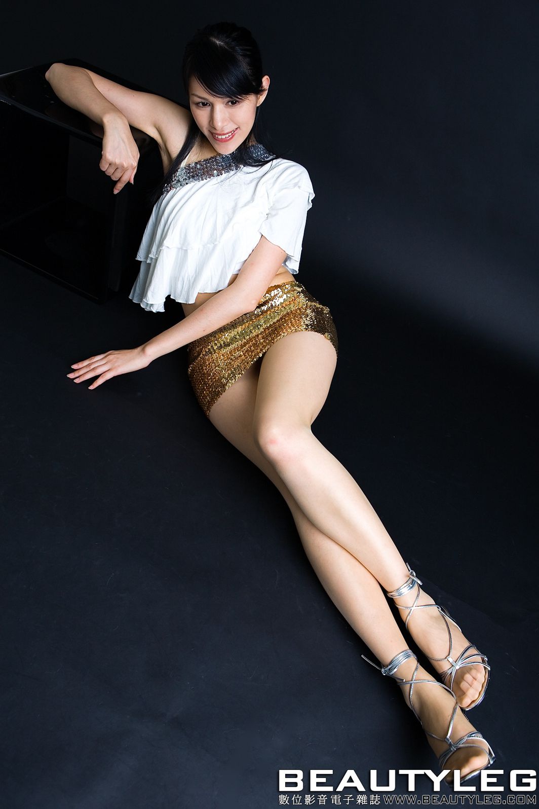 [BeautyLeg] No.147 Collen 在现浏览第2张