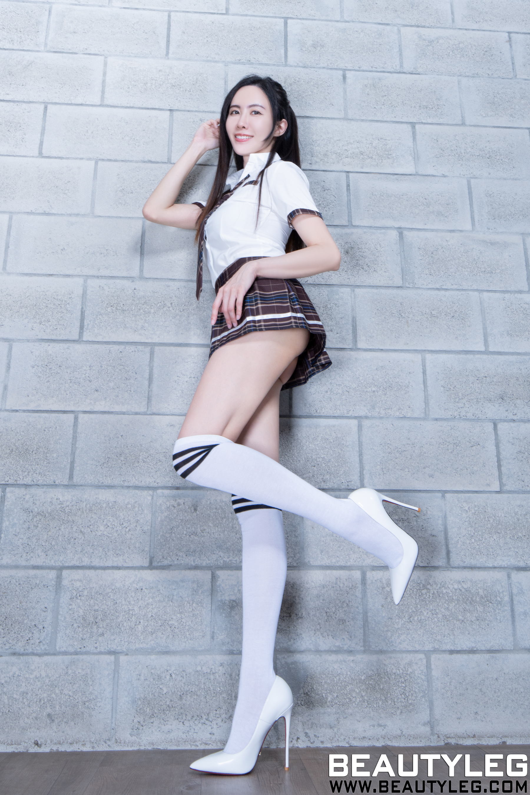 [Beautyleg美腿写真] 2023.07.14 No.2300 Dora第17张