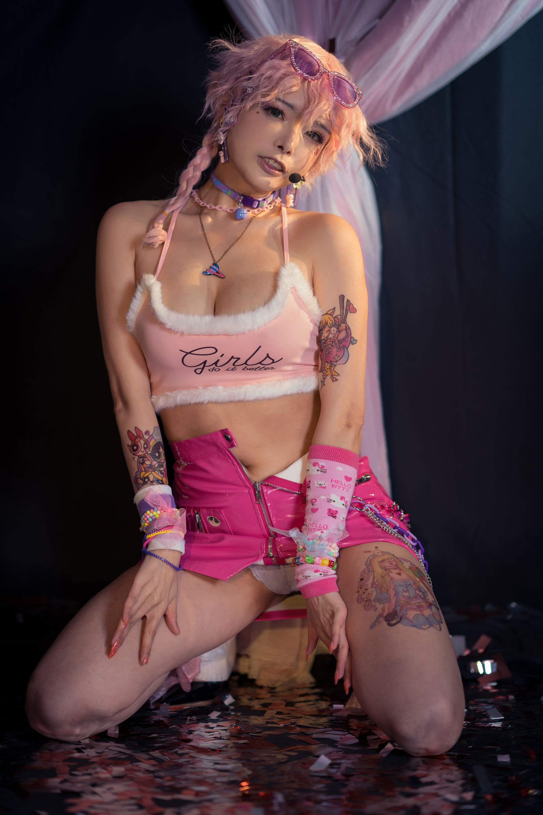 [网红COSER写真] 秋和柯基(夏小秋秋秋) - 小偶像第14张