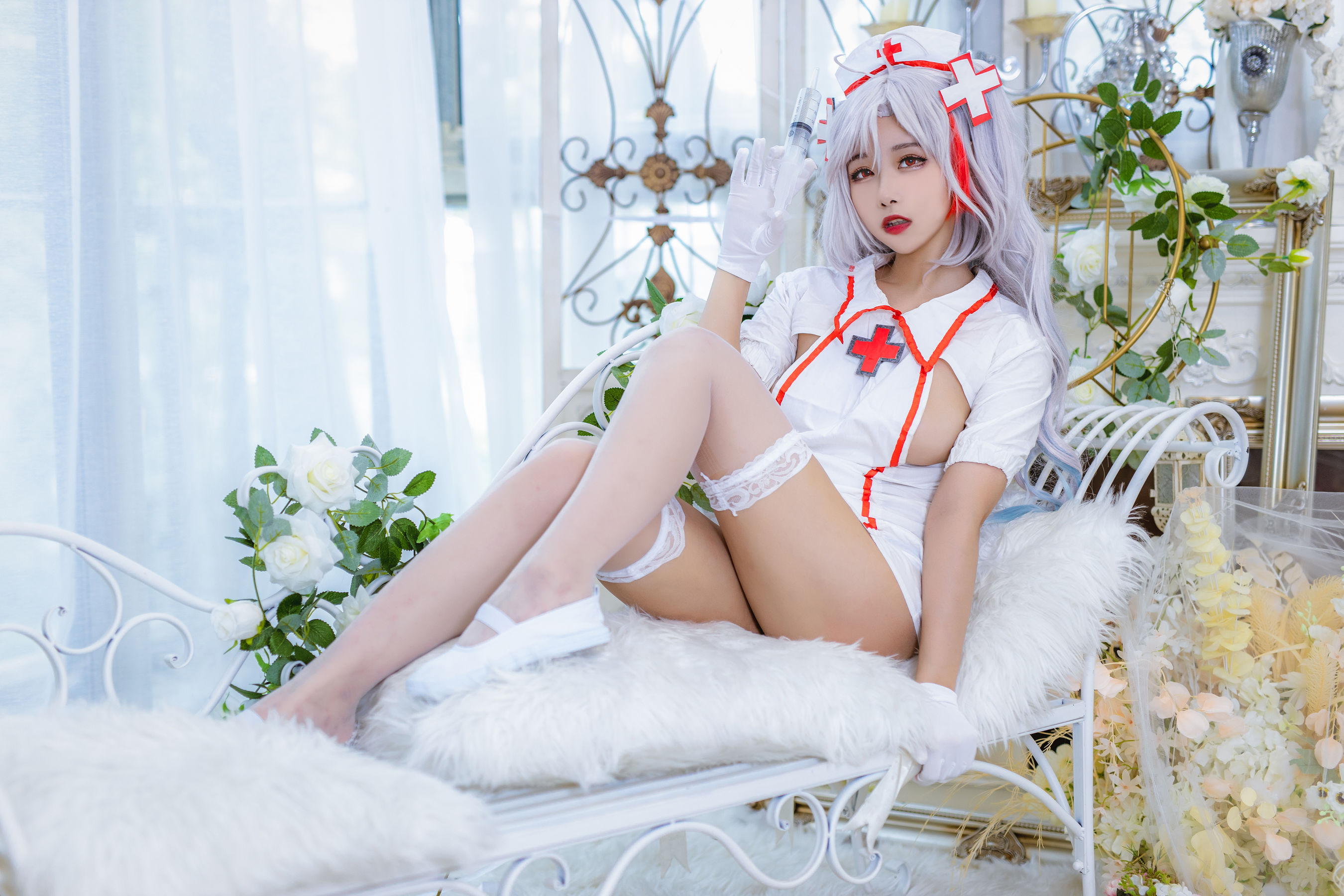 [COS福利] 微博妹子Momoko葵葵 - 欧根之护士第7张