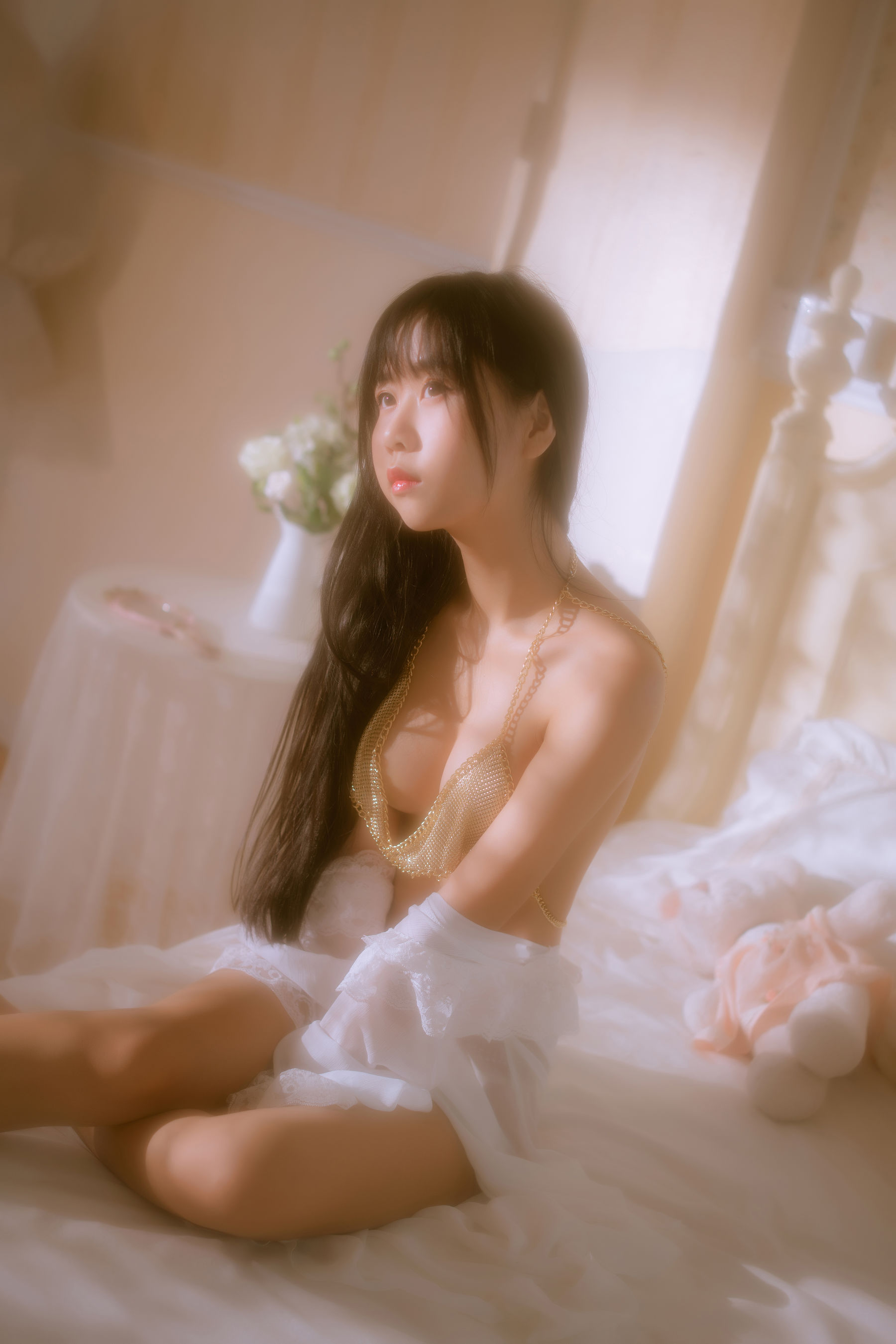 [COS福利] 阳光美少女萌芽儿o0 - 金色套装第5张