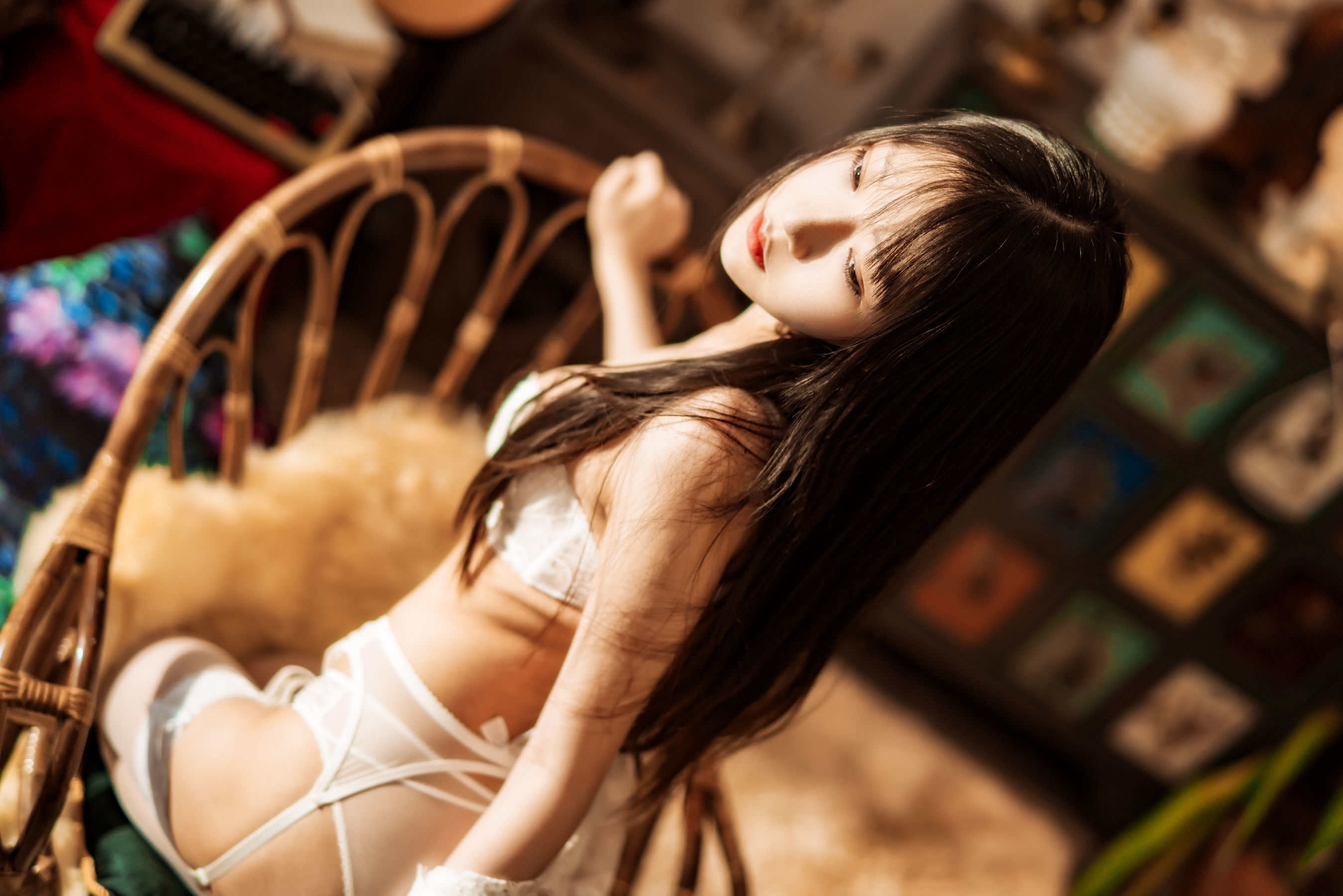 [网红COSER] 香草喵露露 - 室内白色蕾丝第7张