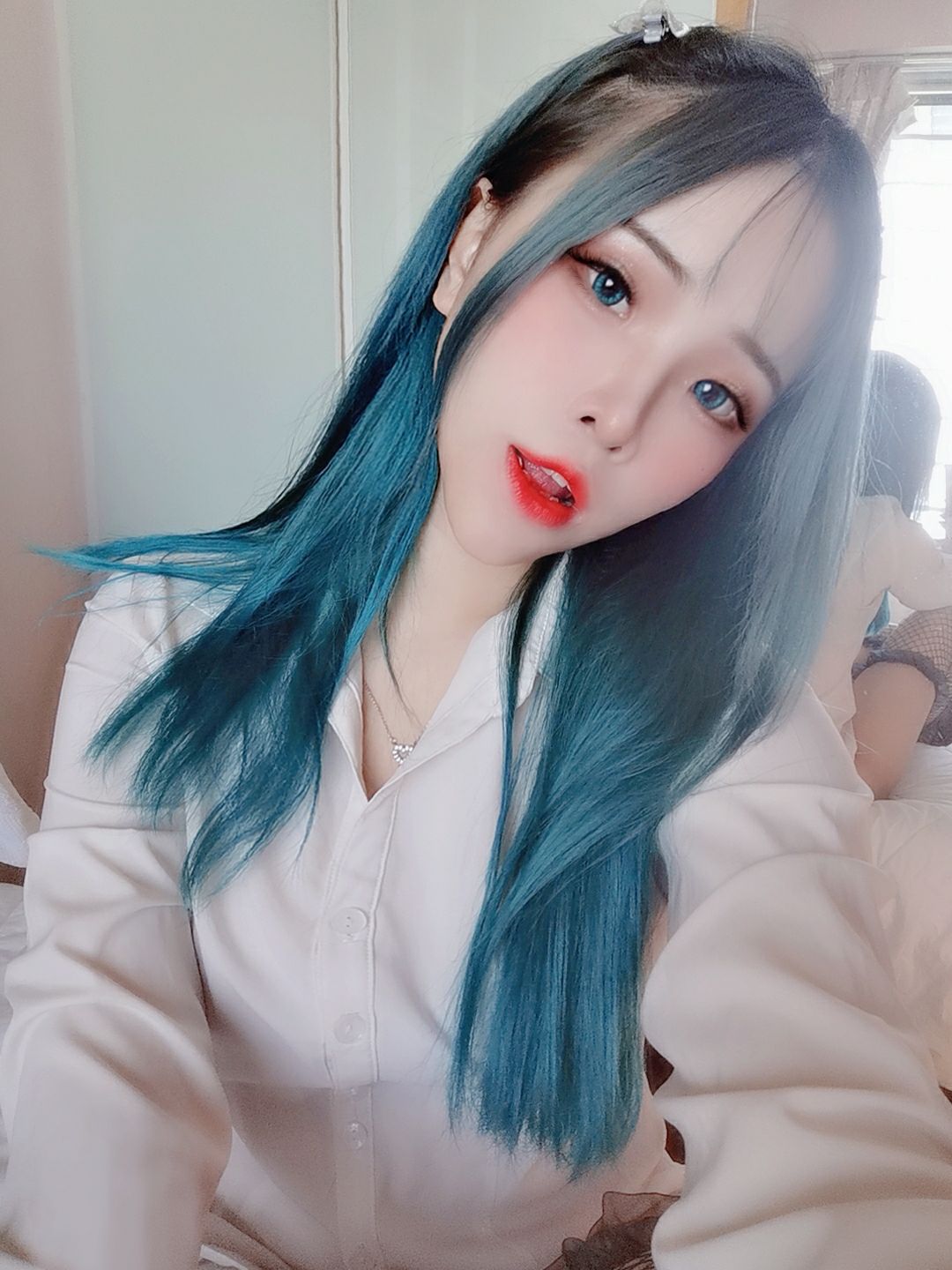 [福利COS] 花リリ(Plant Lily) - Selfie Set第1张