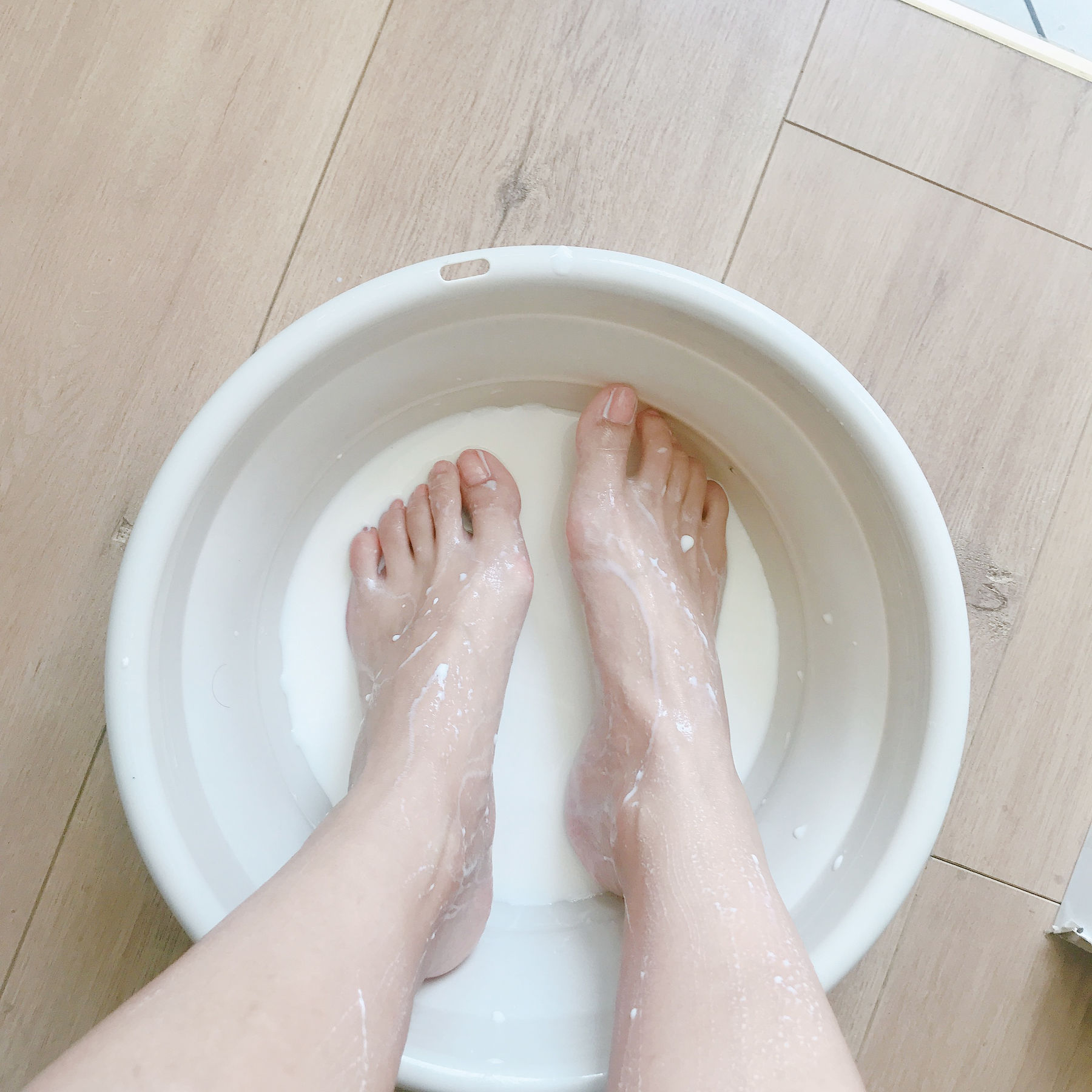 [福利COS] 安乔乔儿(Nia乔乔) No.001 牛奶洗脚第26张