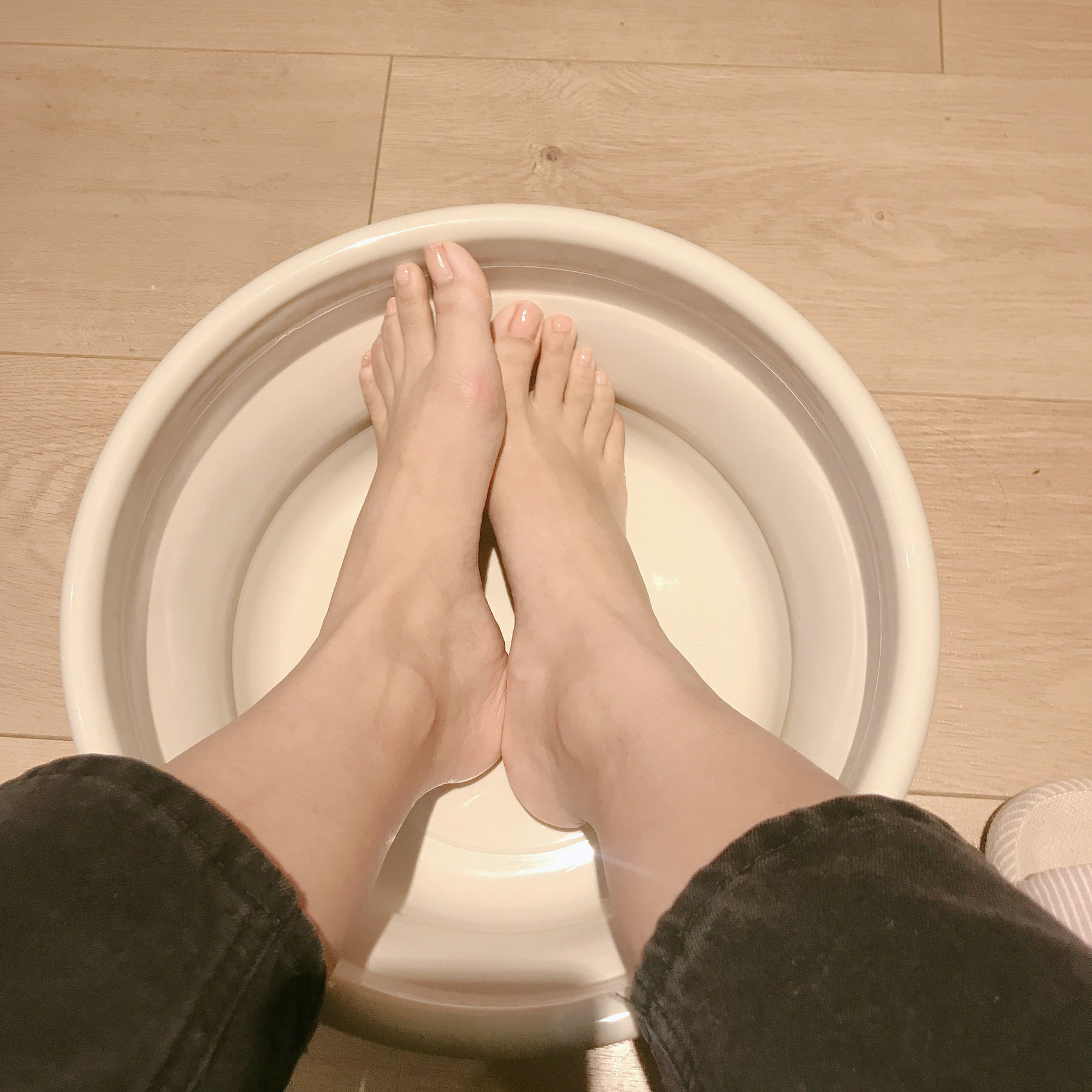 [福利COS] 安乔乔儿(Nia乔乔) No.001 牛奶洗脚第5张