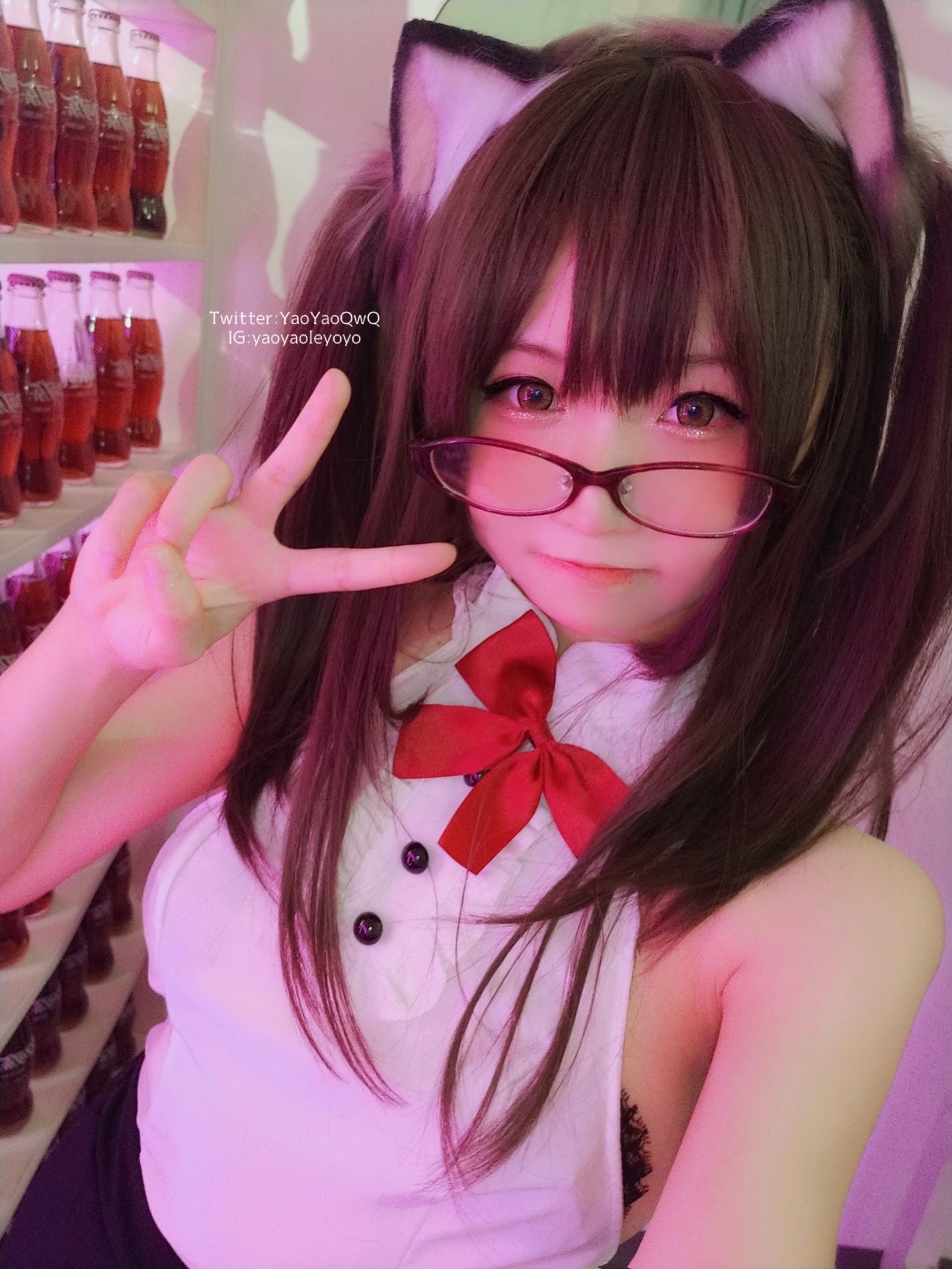 [网红COS] 萌妹子Coser摇摇乐yoyo - 黑色紧身衣第31张