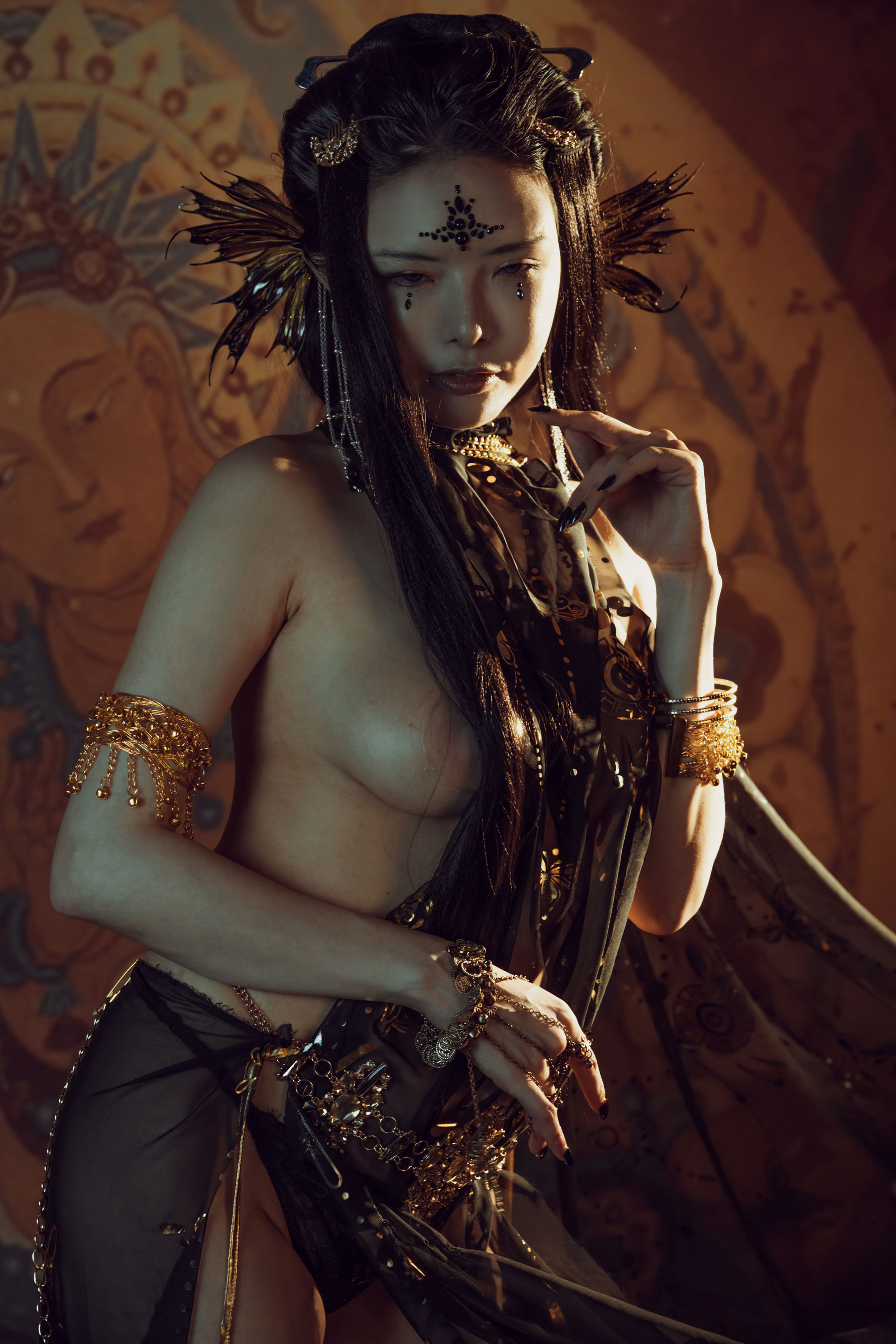 [网红COS] 秋和柯基(夏小秋秋秋) - 黑敦煌第4张