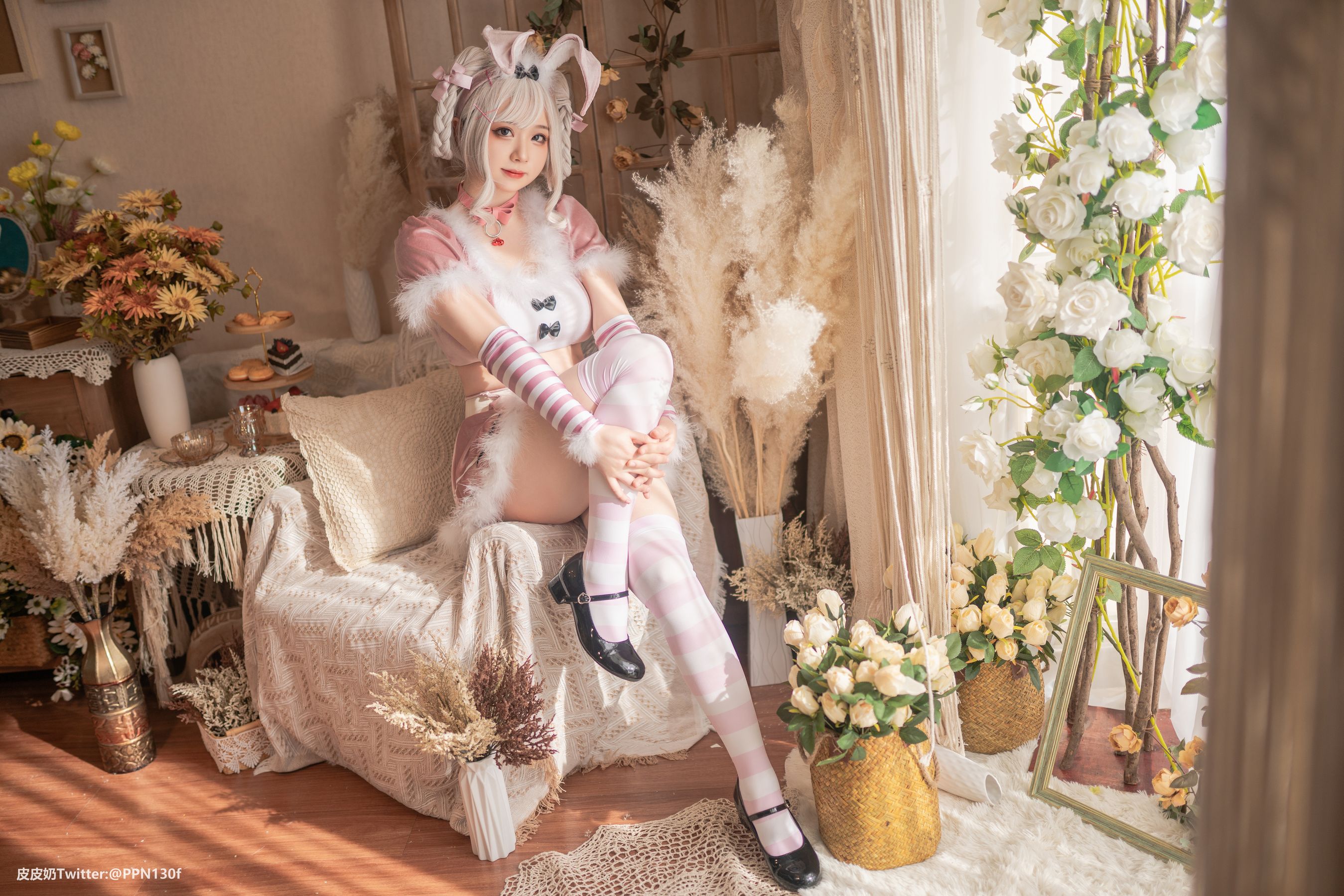 [网红COS] 皮皮奶可可爱了啦 - 粉色兔兔第9张