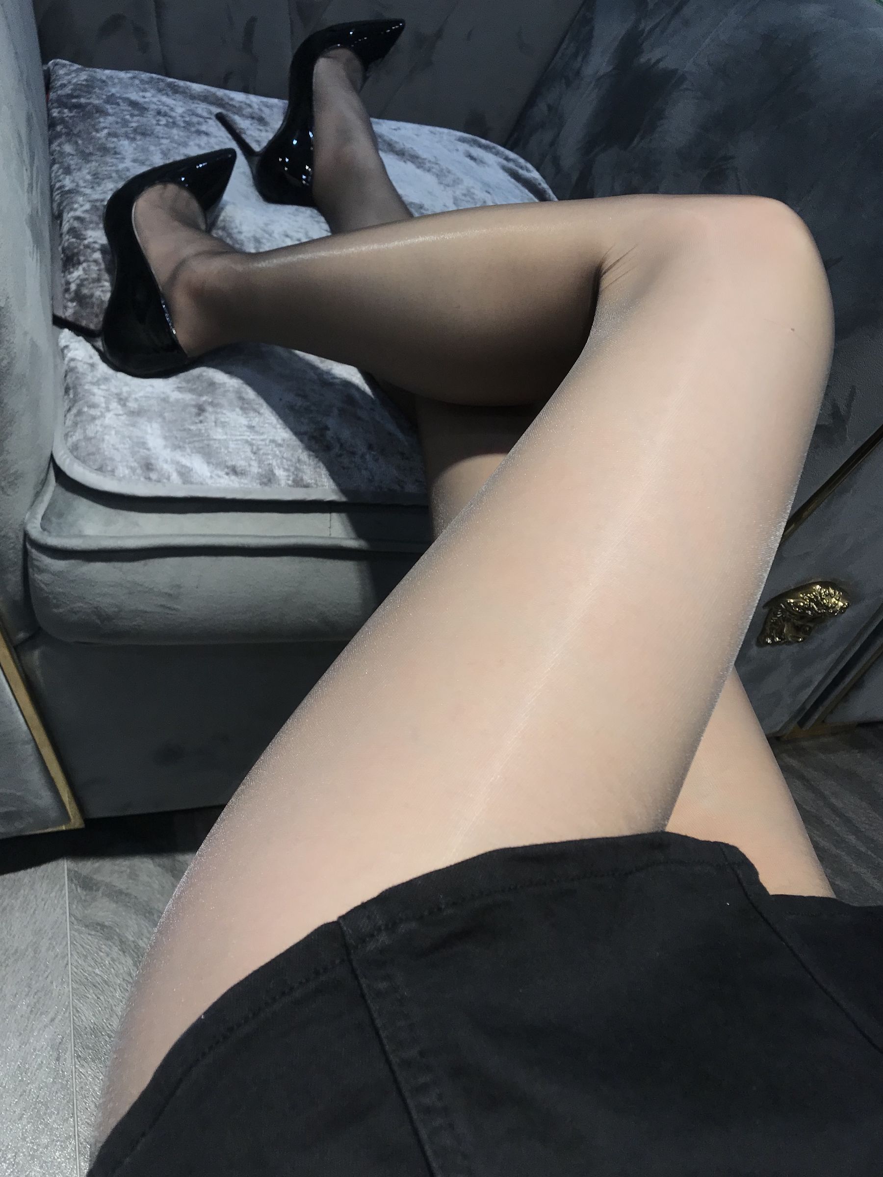 [福利COS] 丝足博主麋鹿_Monroe 2020.06.02 灰亮丝第4张