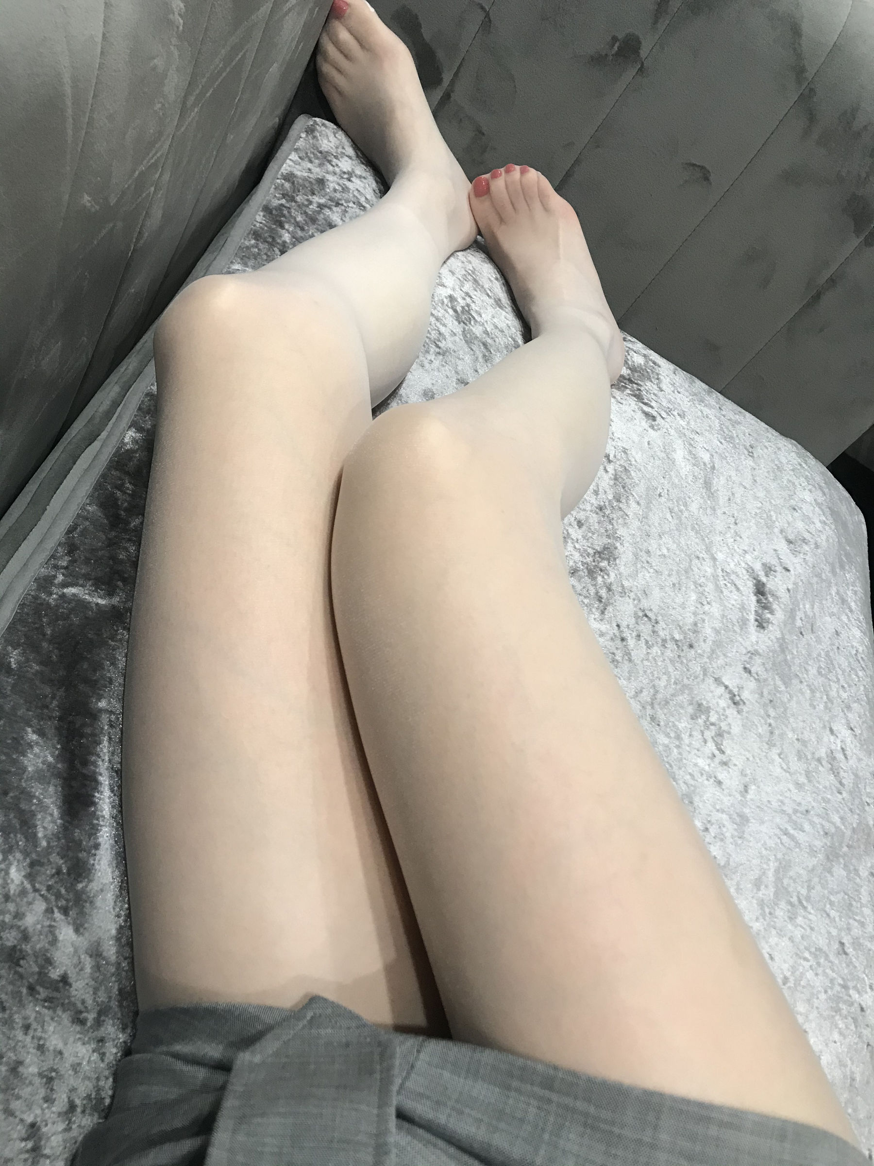 [福利COS] 丝足博主麋鹿_Monroe 2020.04.20 红高黑丝第28张