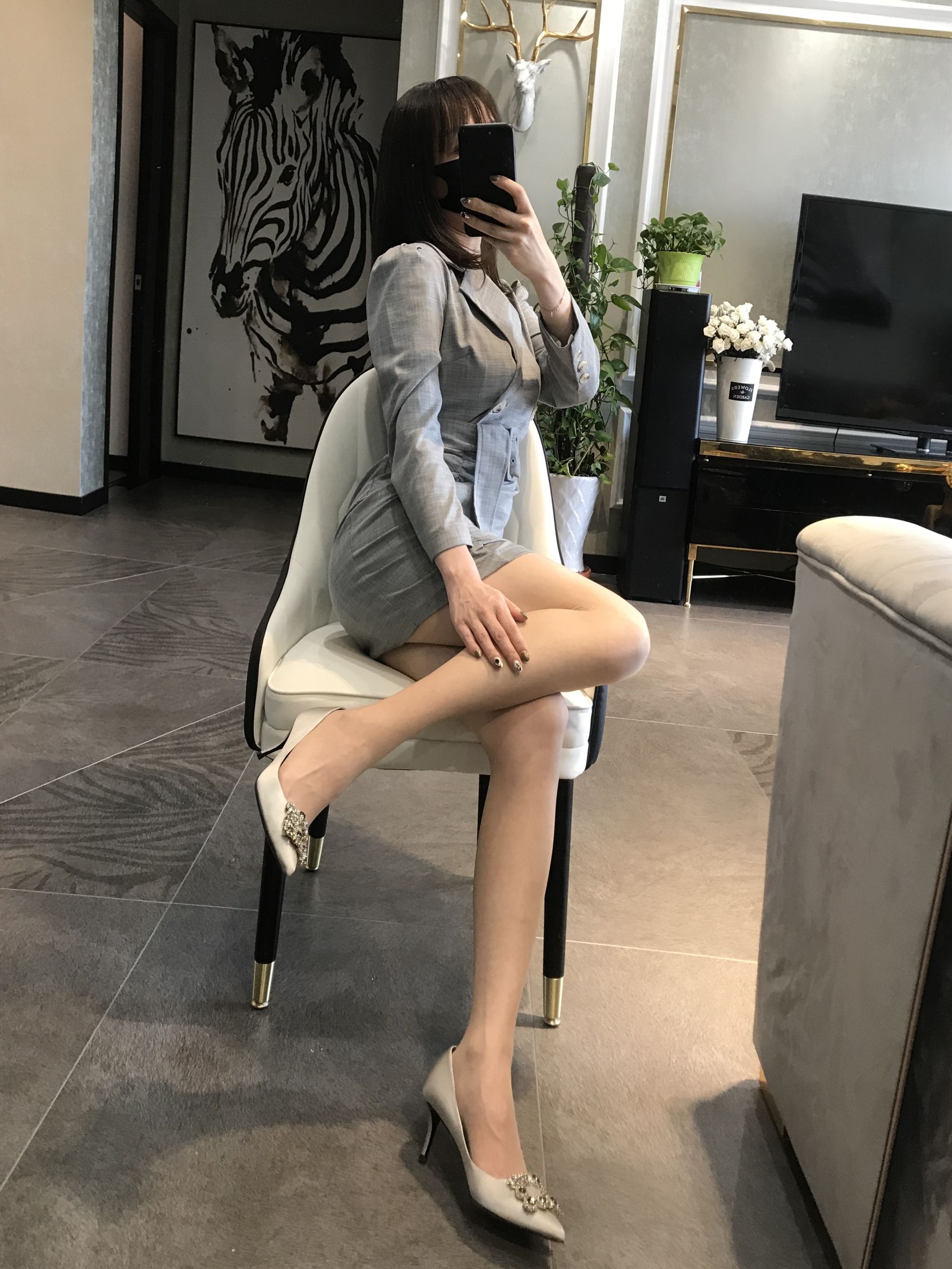 [福利COS] 丝足博主麋鹿_Monroe 2020.04.15 御姐薄丝第9张