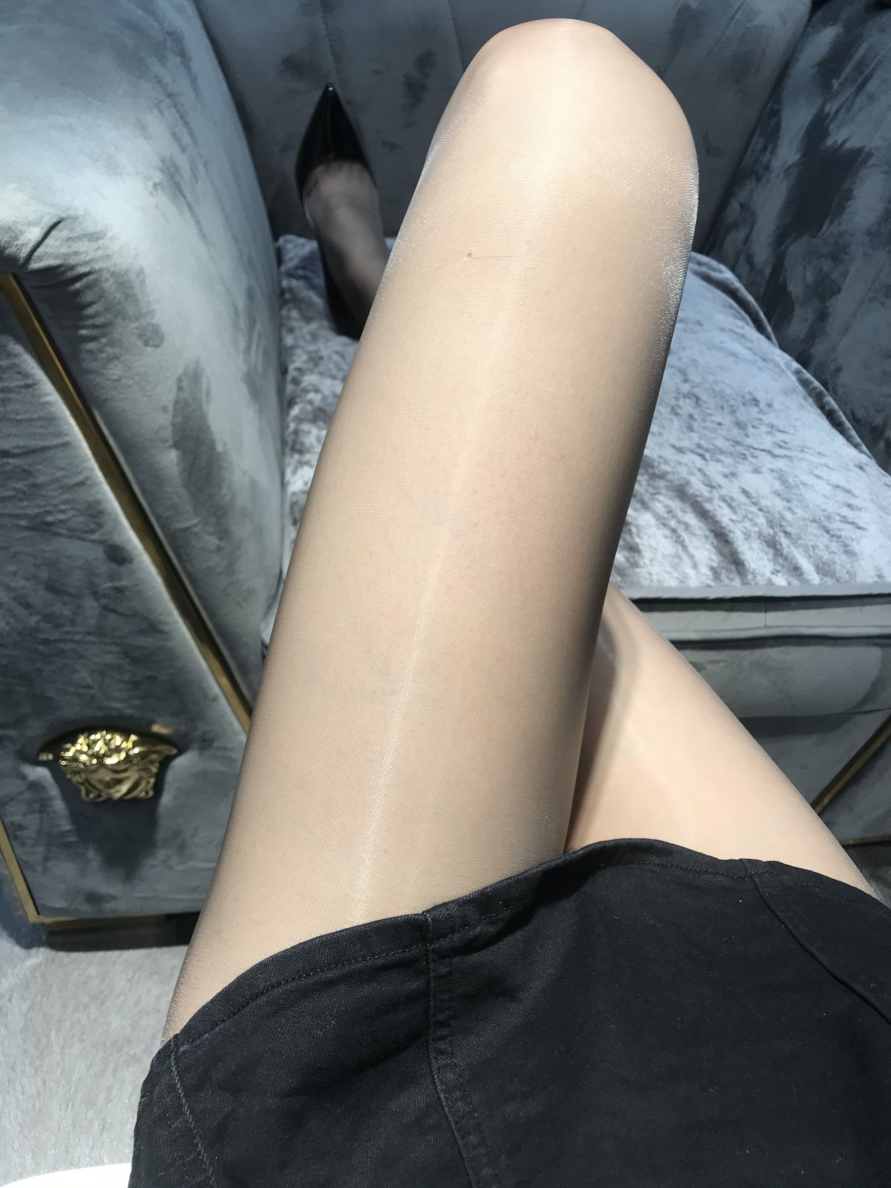 [福利COS] 丝足博主麋鹿_Monroe 2020.06.02 灰亮丝第3张