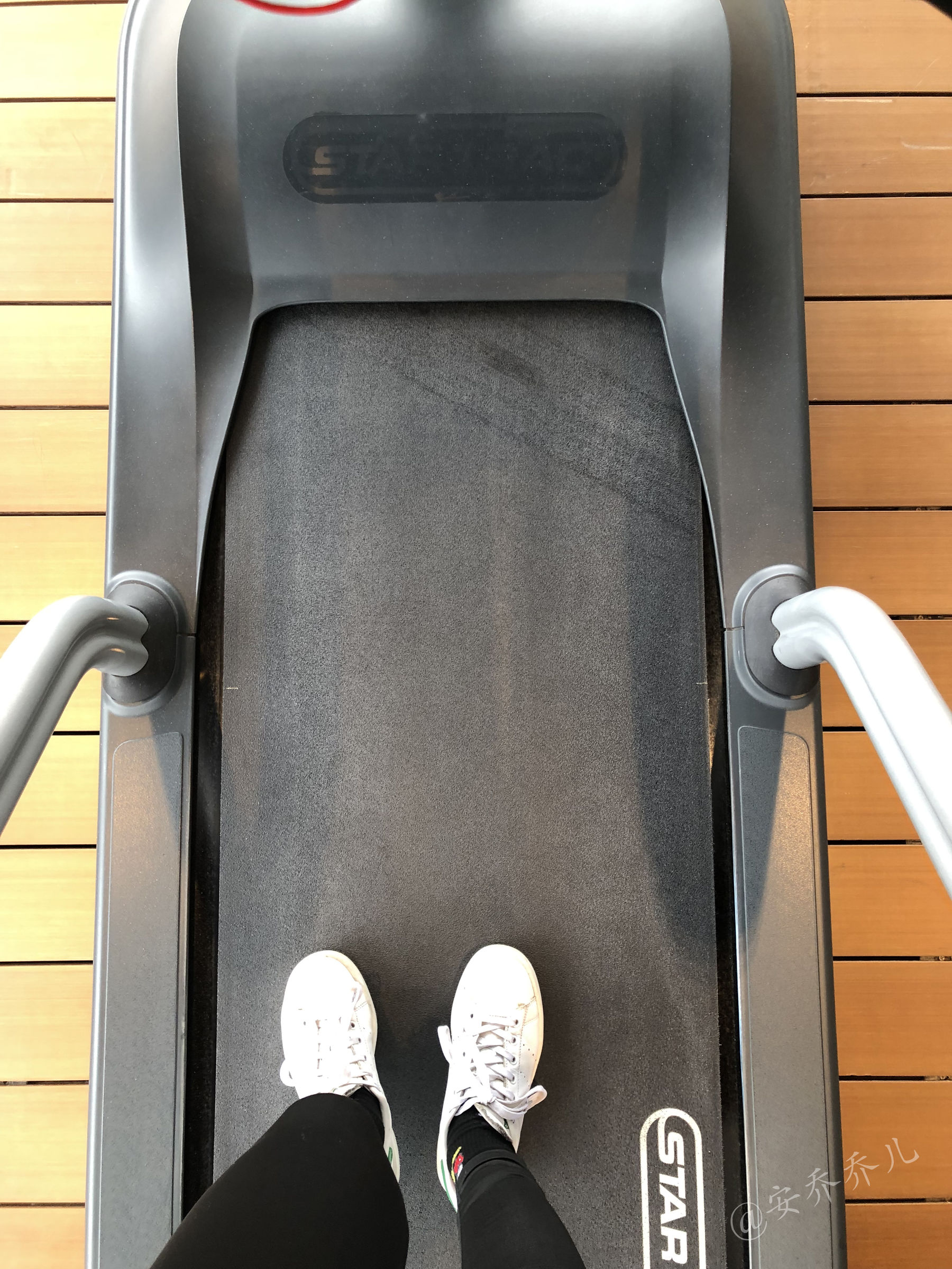 [福利COS] 安乔乔儿(Nia乔乔) No.019 健身房白袜第39张