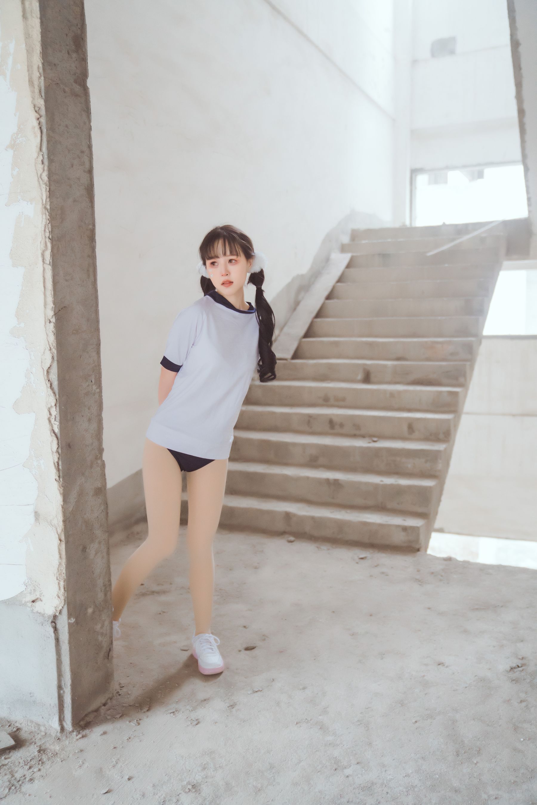 [福利COS] 美少女晕崽 - 工地日记第24张