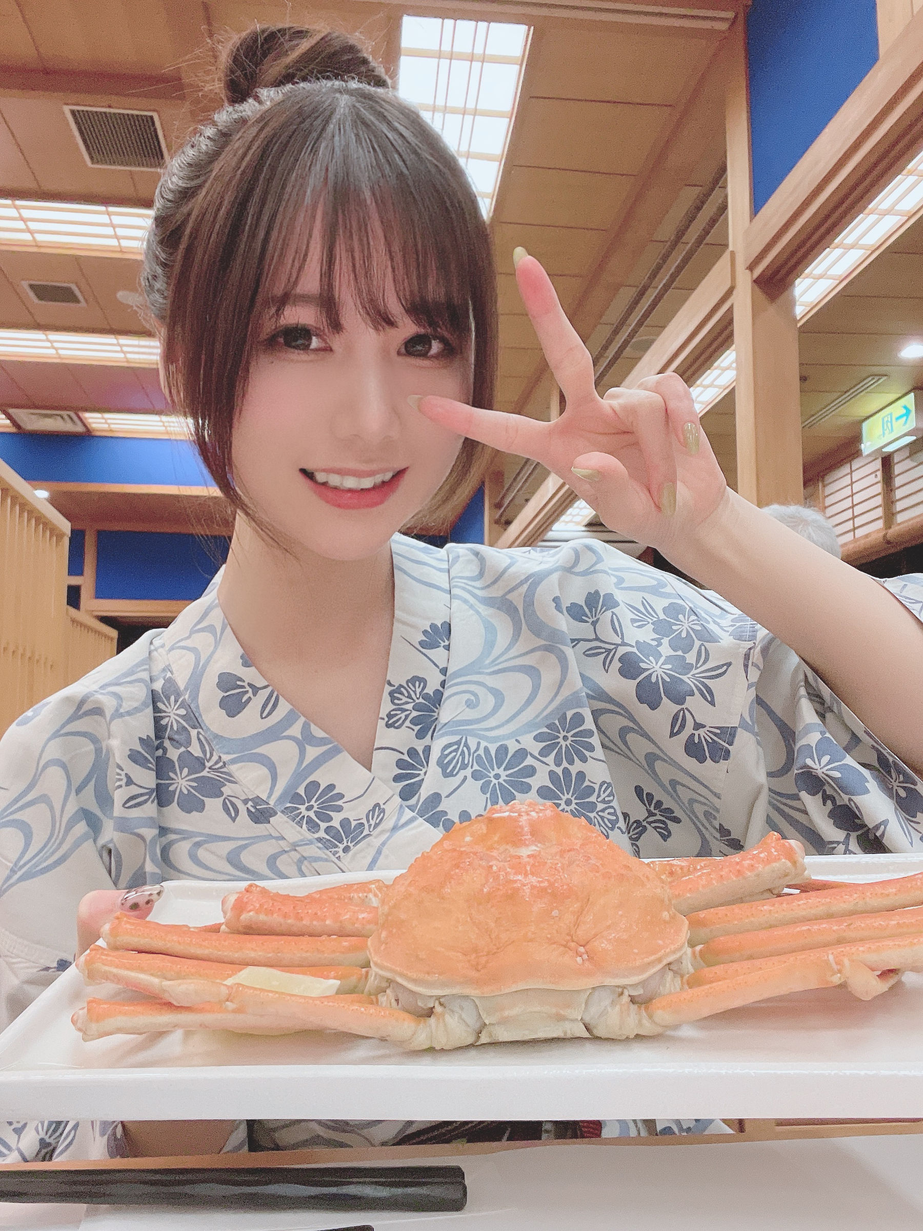 [福利COS] 日本甜美COSERけんけん[fantia] 20211120-温泉旅おまけ♨️ まっしろでふわふわ第1张