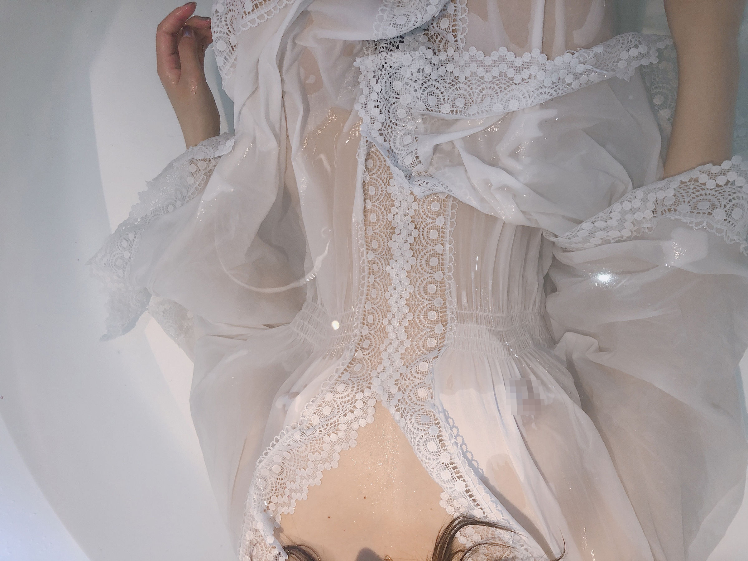 [福利COS] 安乔乔儿(Nia乔乔) No.024 美人出浴第30张