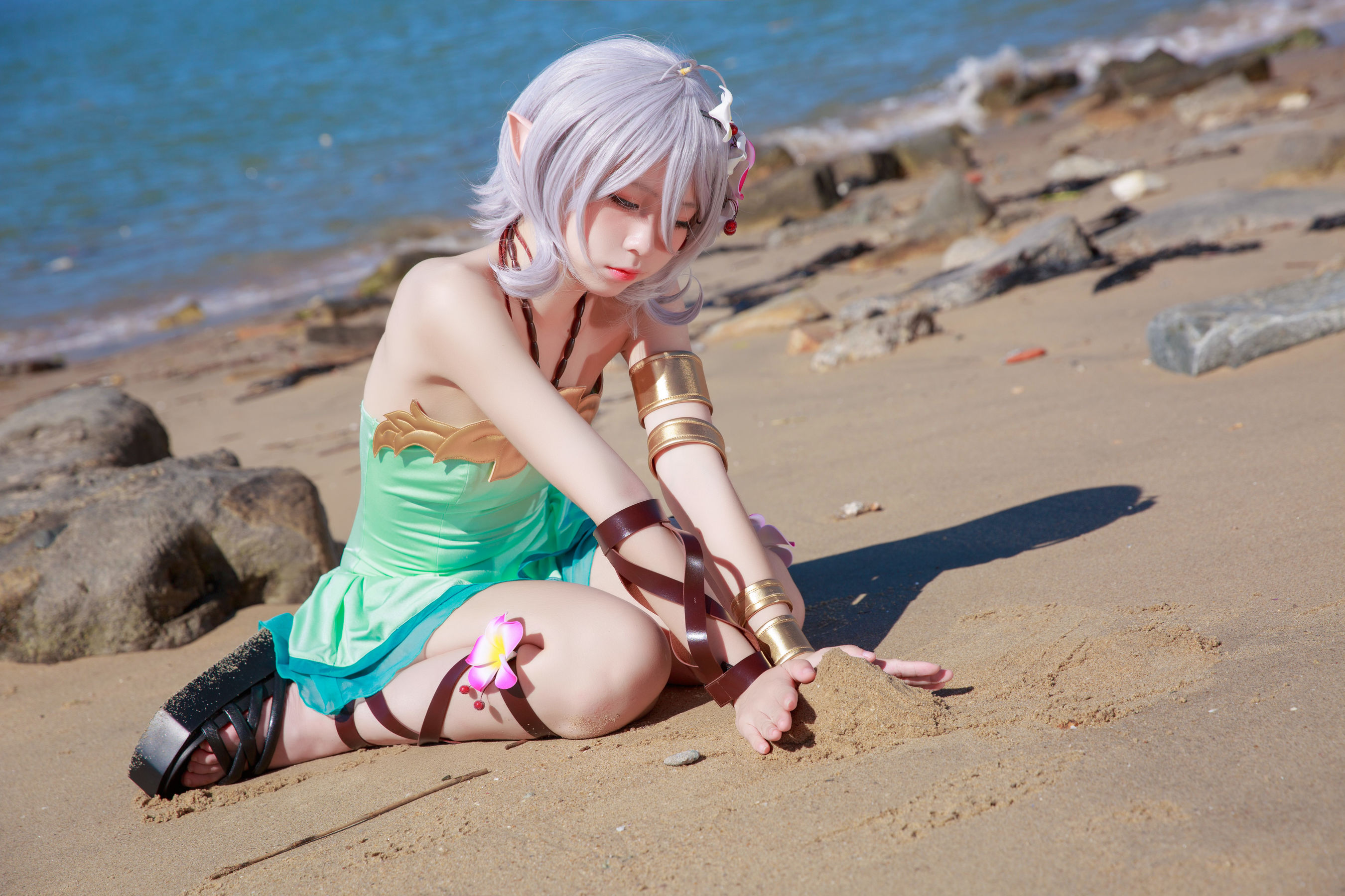 [福利COS] 动漫博主G44不会受伤 - 可可萝 泳衣第5张