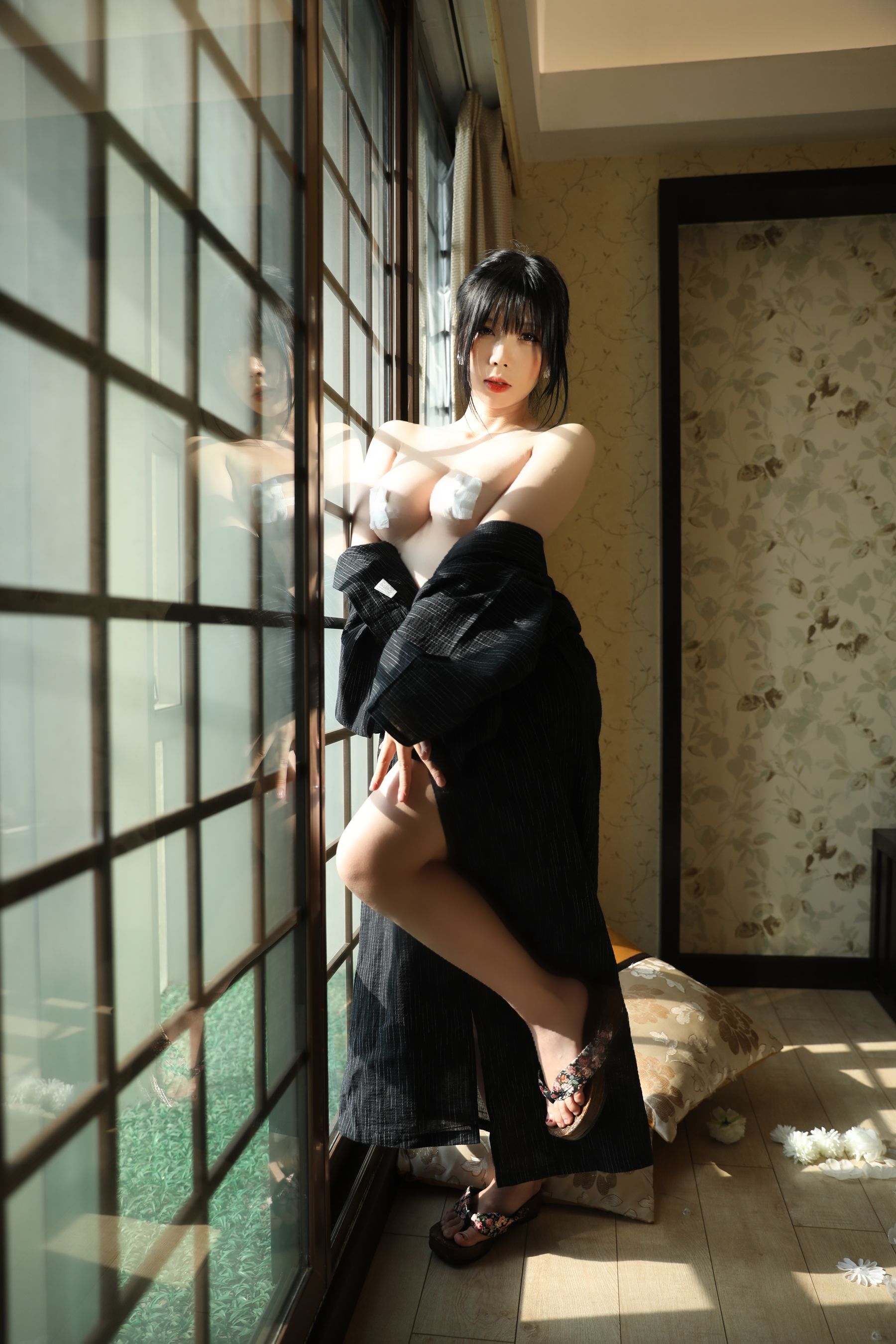 [福利COS] 二次元巨乳美女鹿野希 - 未亡人第38张