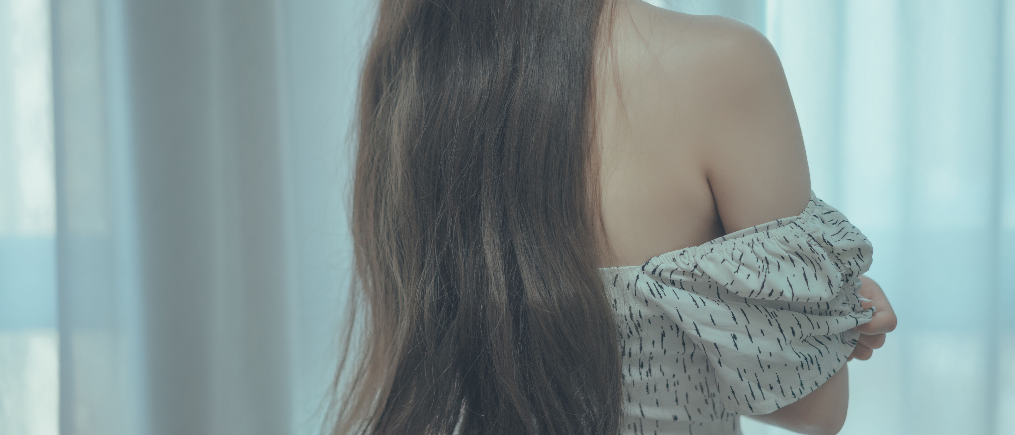 [福利COS] 杏仁曲奇 - 反差表姐第8张