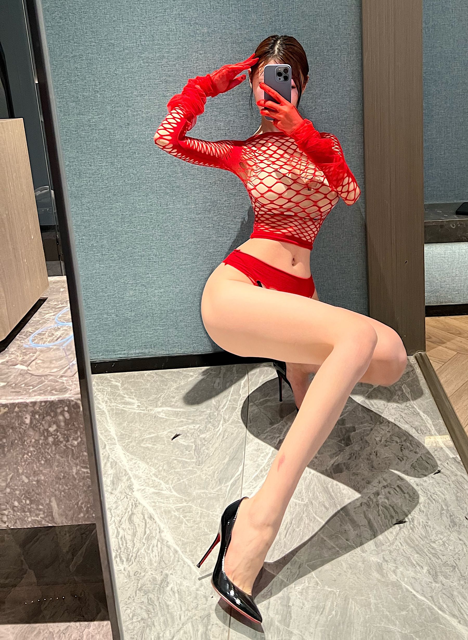 [福利COS] 脸红Derie 微密圈视图合集第15张