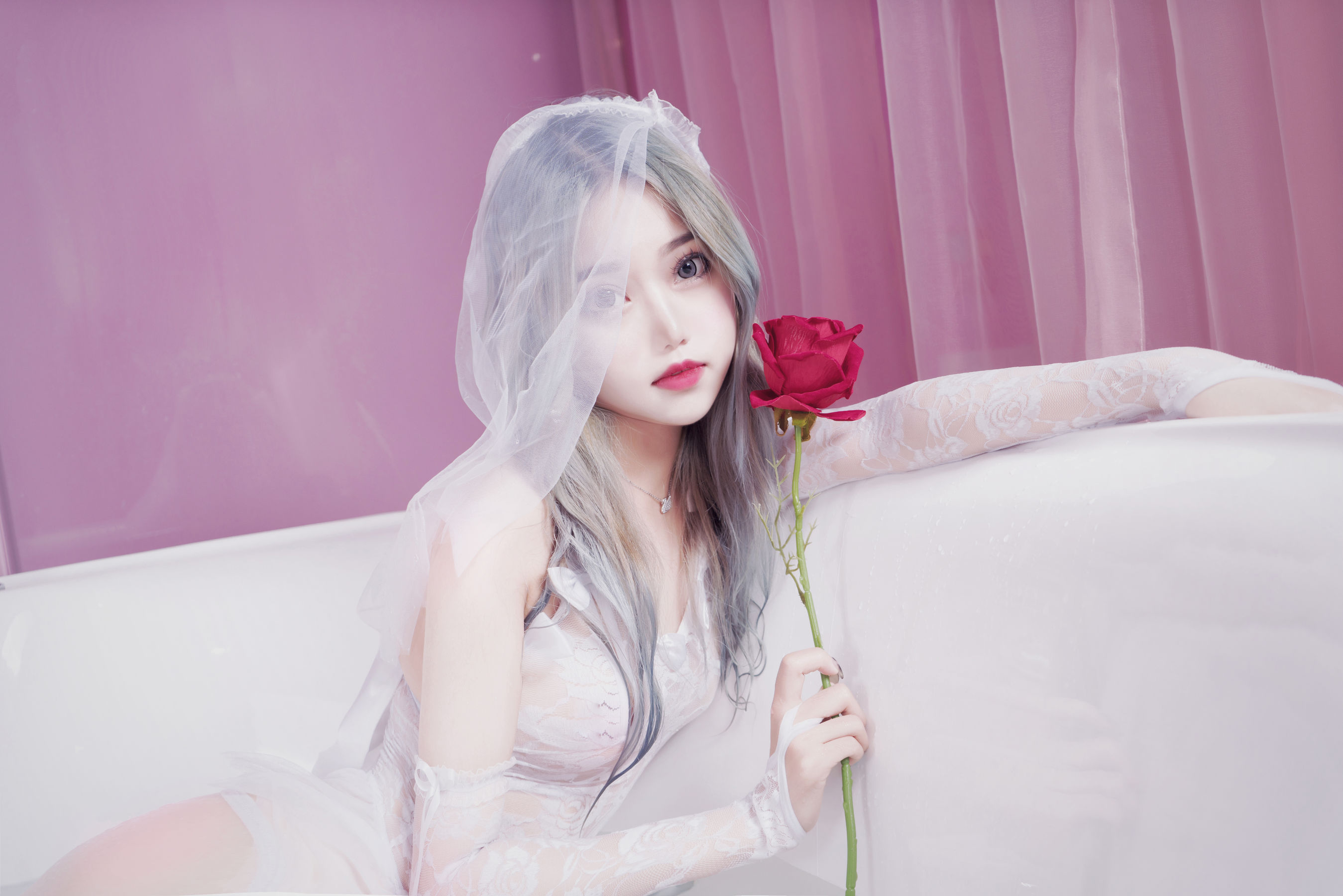 [福利COS] eloise软软 - 入水蕾丝第3张