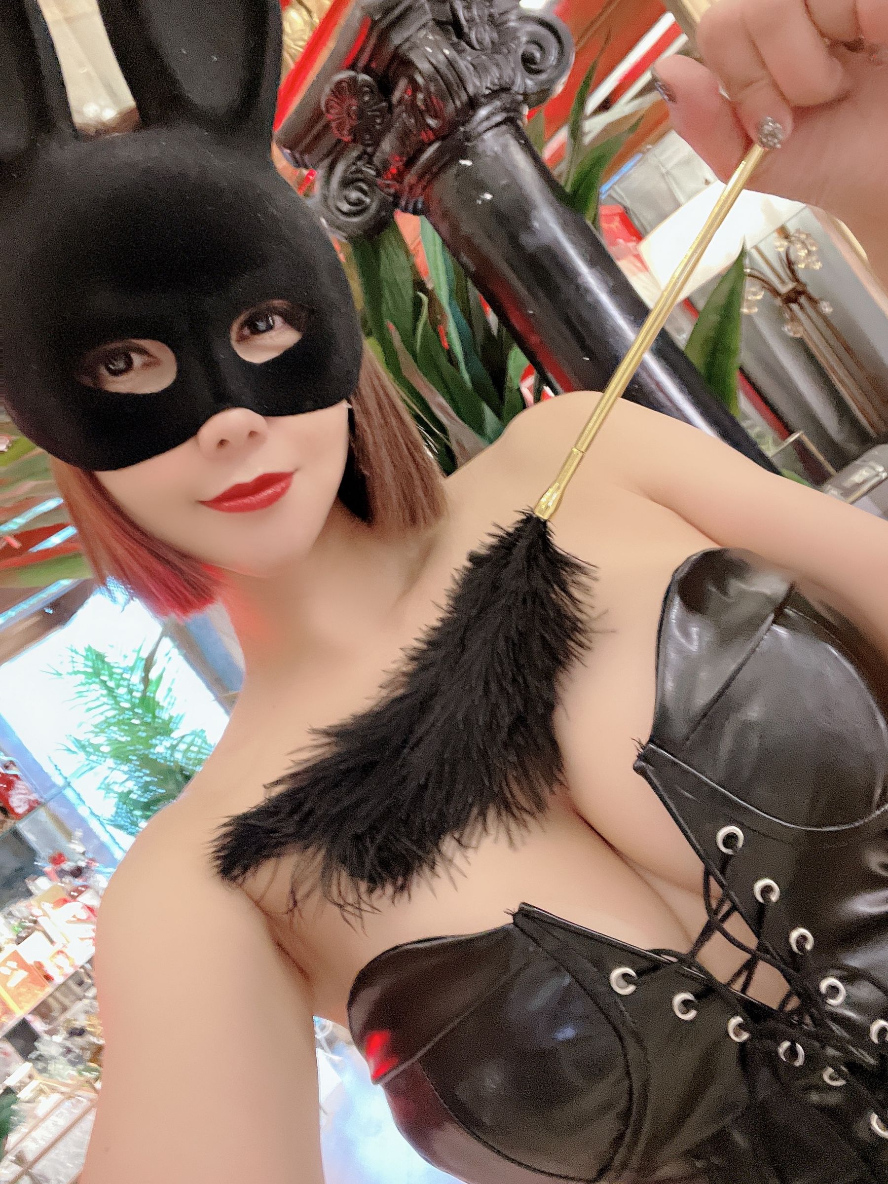 [福利COS] 果儿Victoria 微密圈视图合集第48张