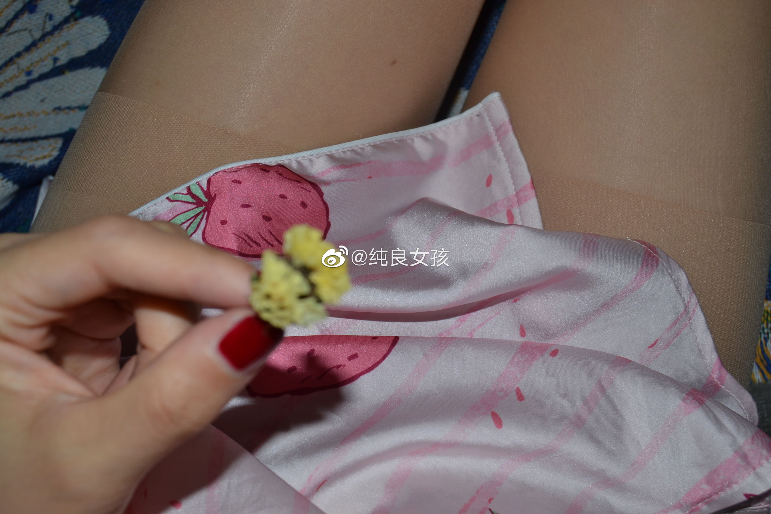 [福利COS] 纯良女孩 微密圈写真合集第39张