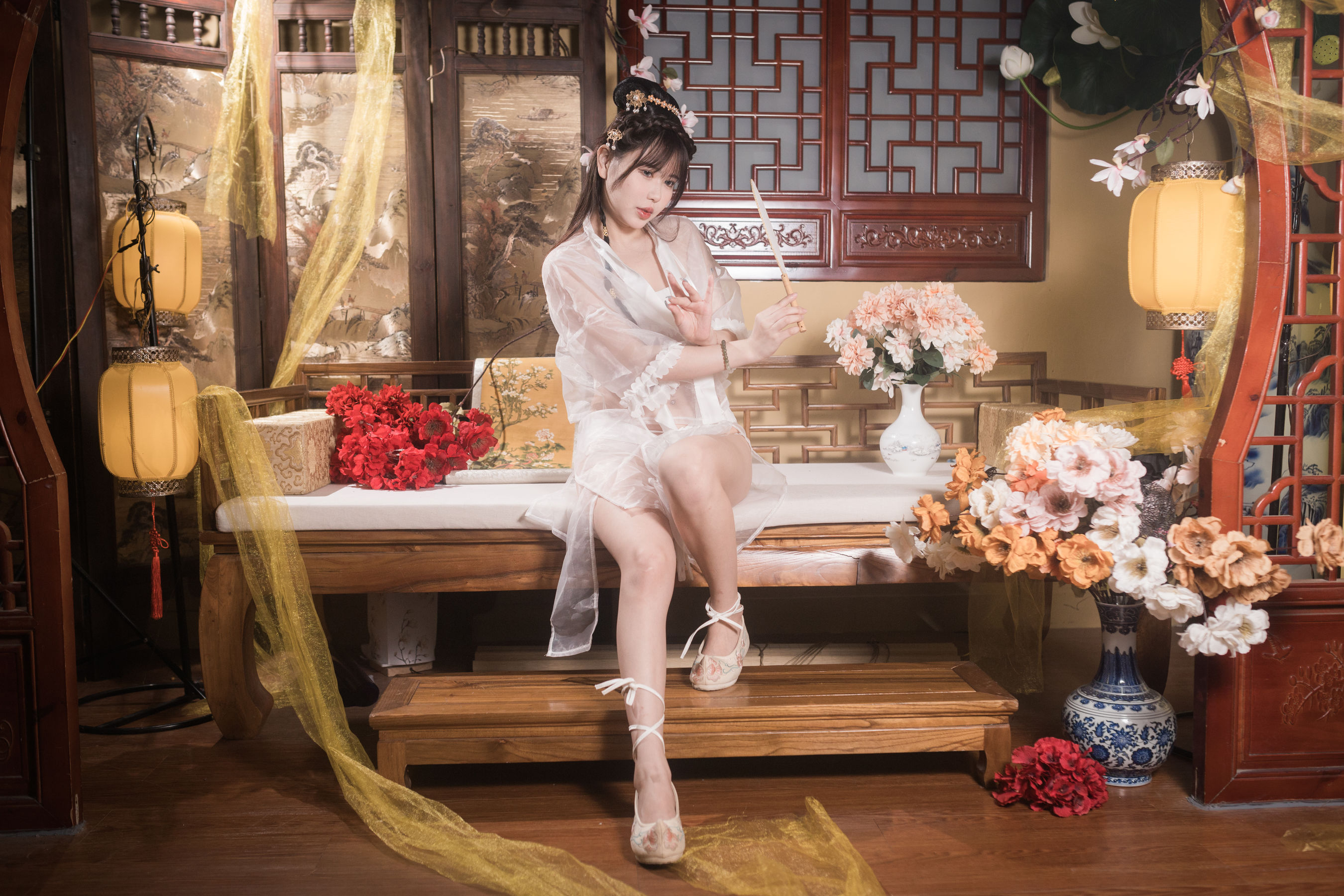 [福利COS] Tina很妖孽呀 - 聂小倩第2张