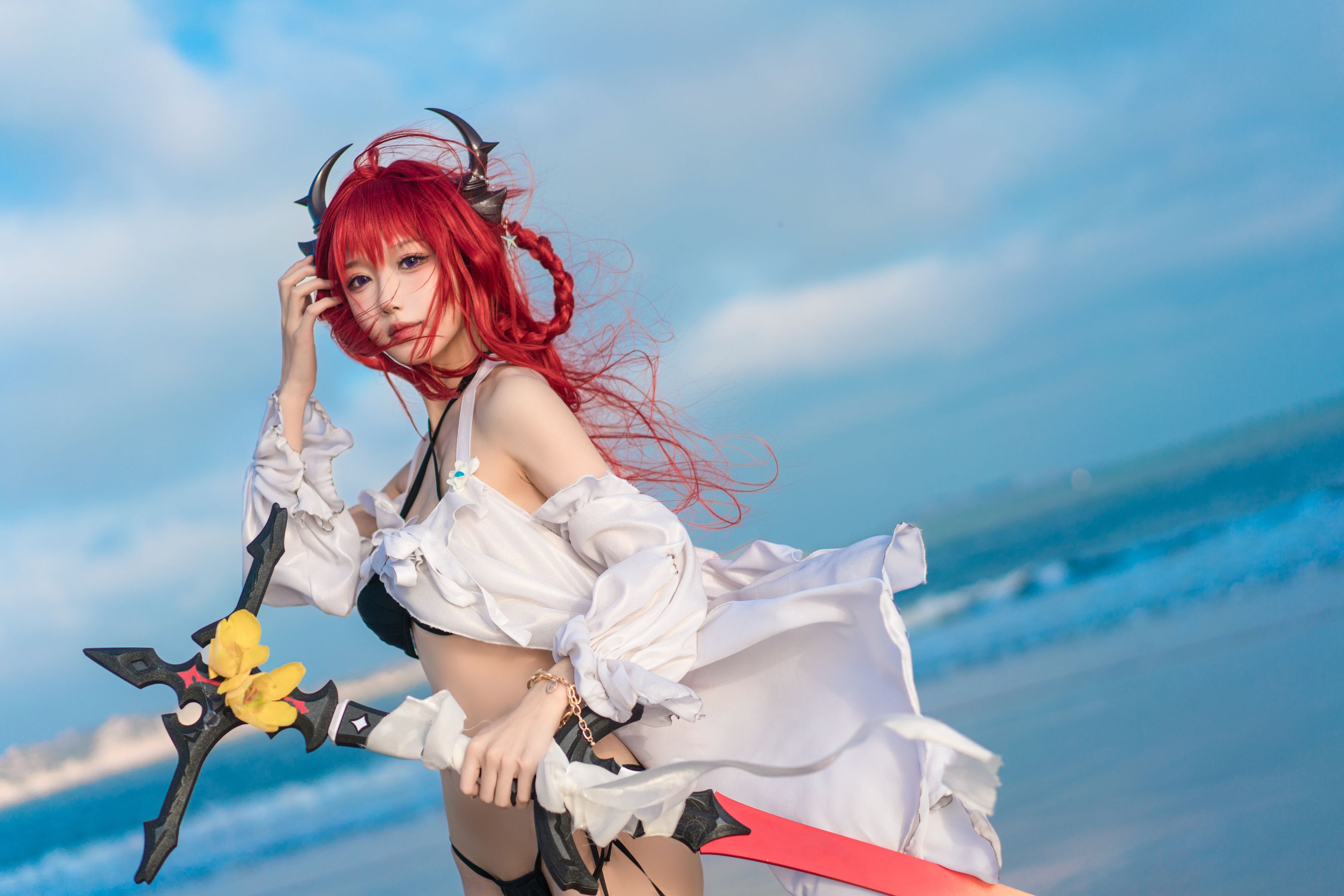 [福利COS] 动漫博主阿包也是兔娘 - 明日方舟 史尔特尔泳装第11张