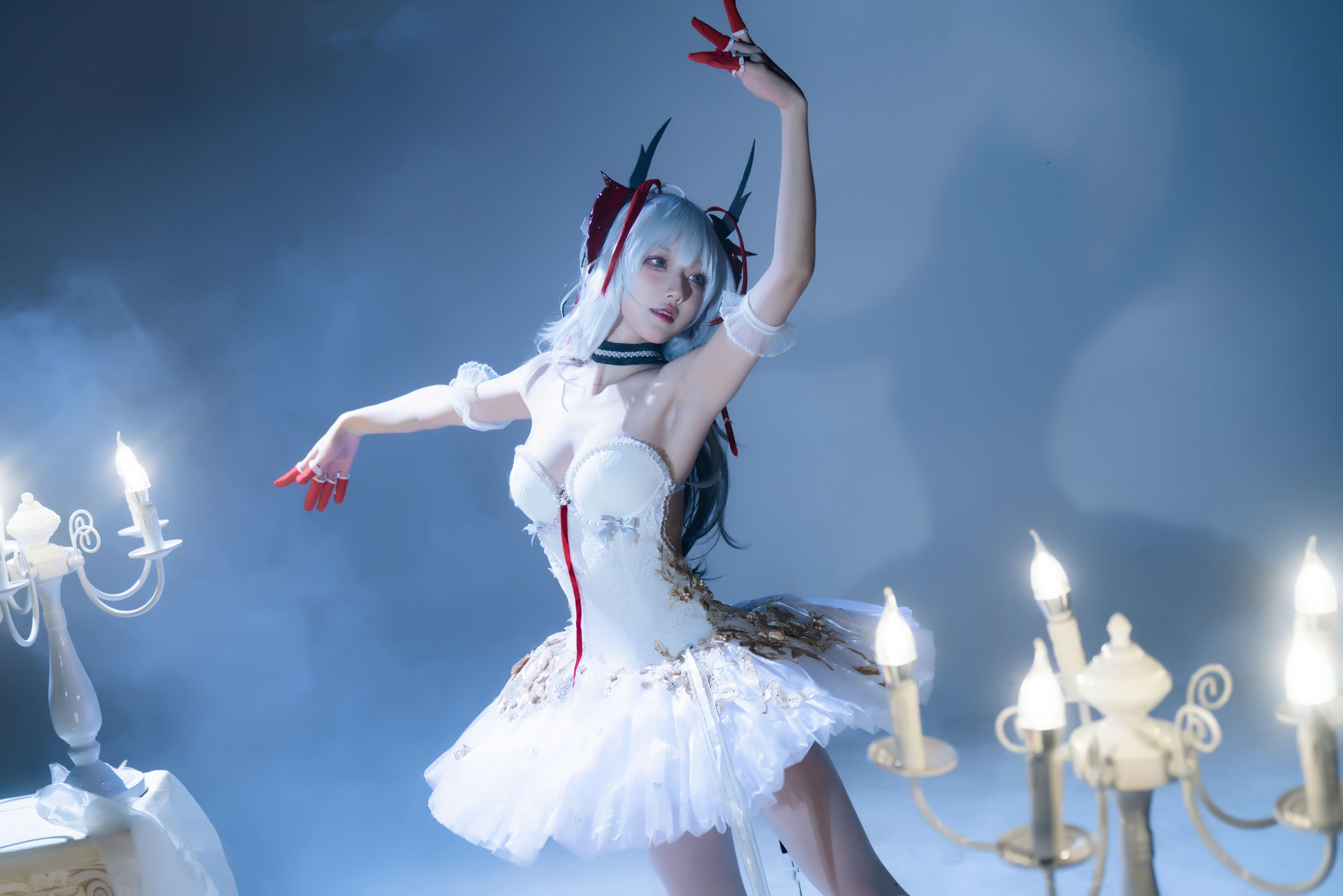 [福利COS] 动漫博主阿包也是兔娘 - 明日方舟 芭蕾第11张