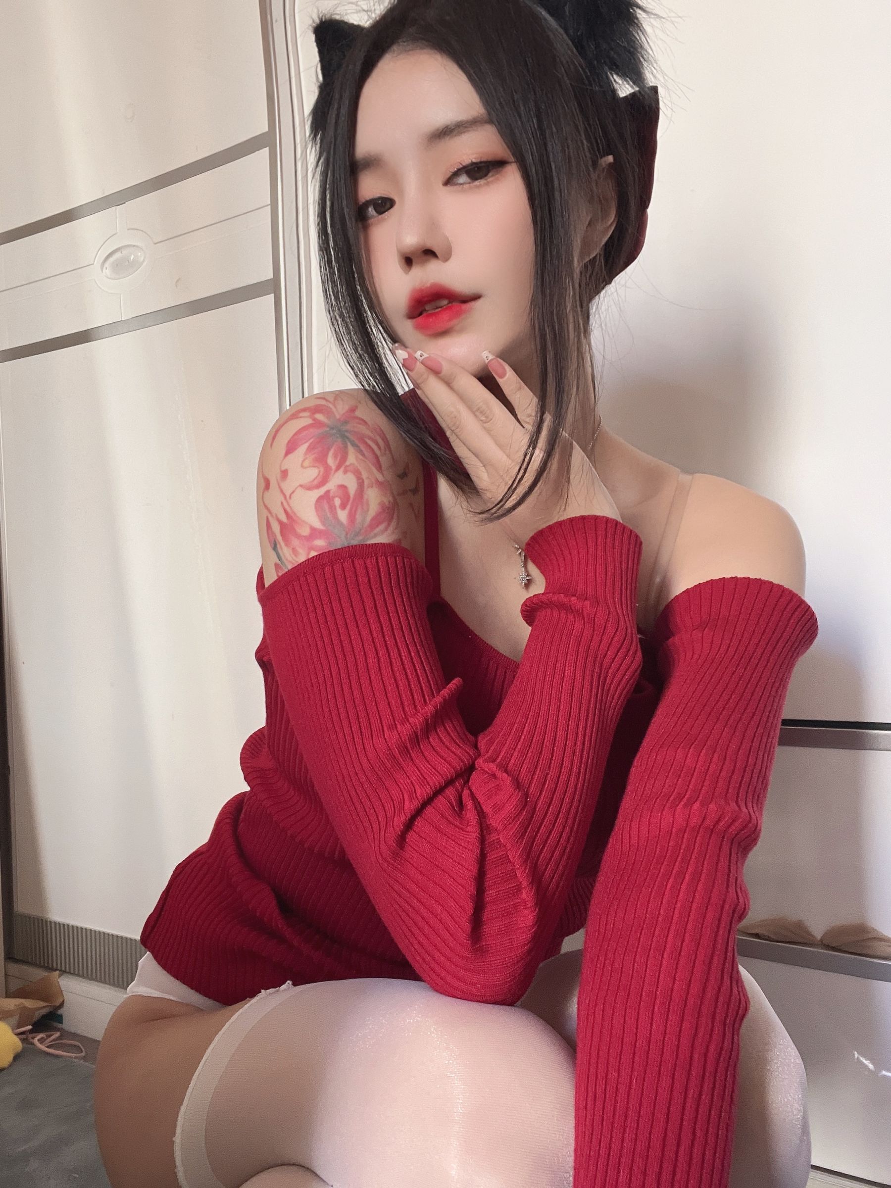 [福利COS] 微博妹子 汐 - 圣诞特辑第4张