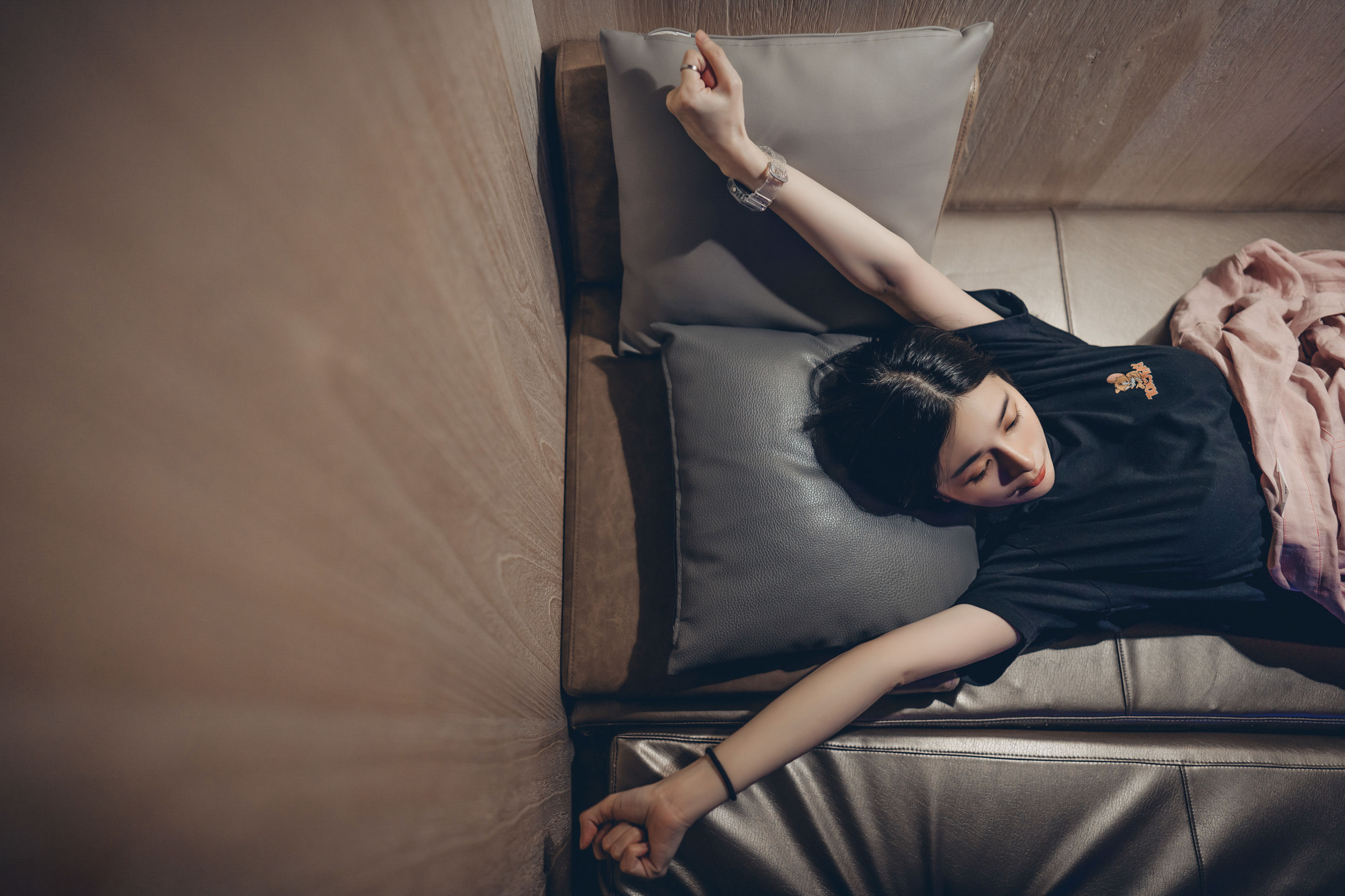 [福利COS] 辰辰 - 浴室里的天使第4张