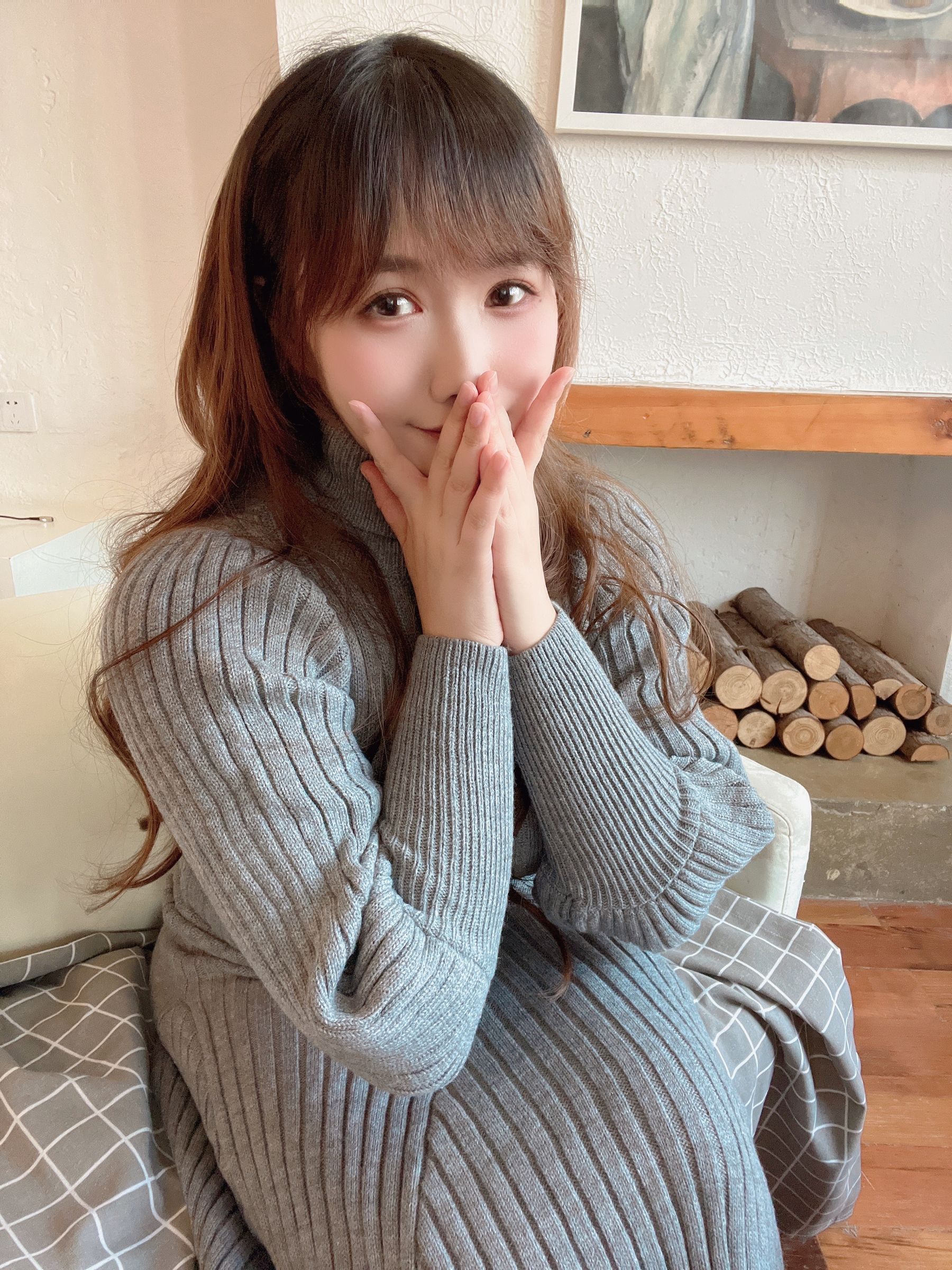 [福利COS] 麻花麻花酱 - 泳装自拍第6张