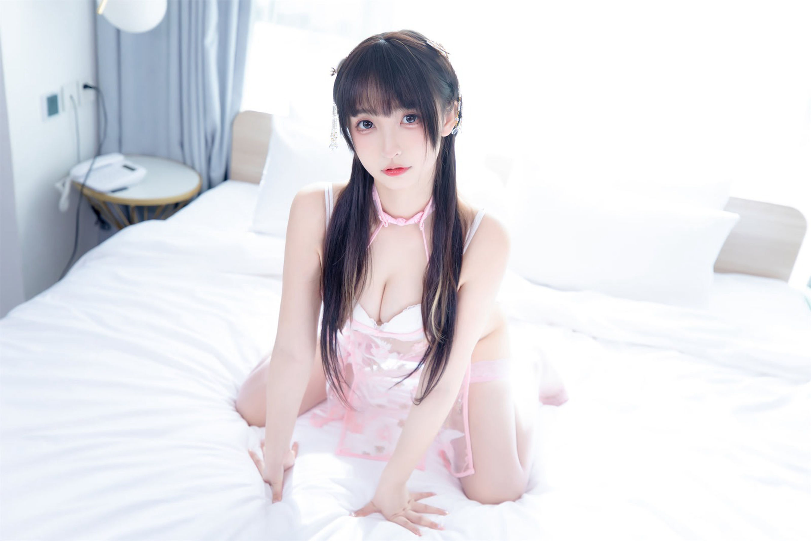 [福利COS] 萝莉神楽板真冬 之小鸟依人第1张