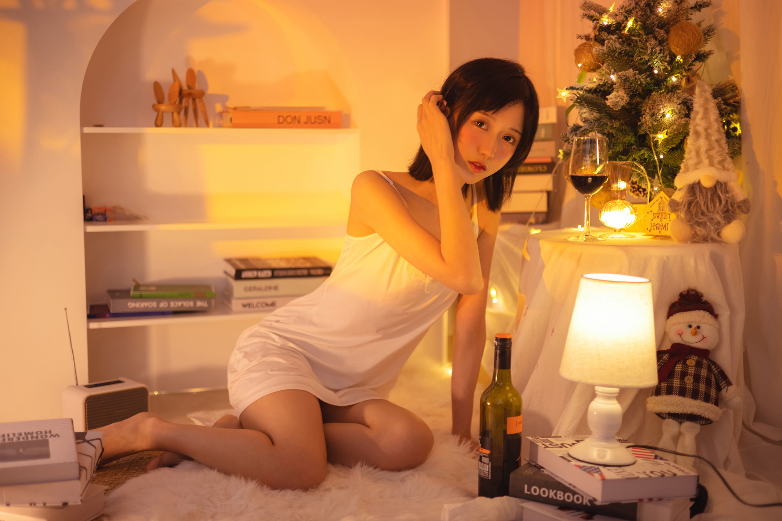 [福利COS] 萌系小姐姐木绵绵OwO - 红酒好喝第5张