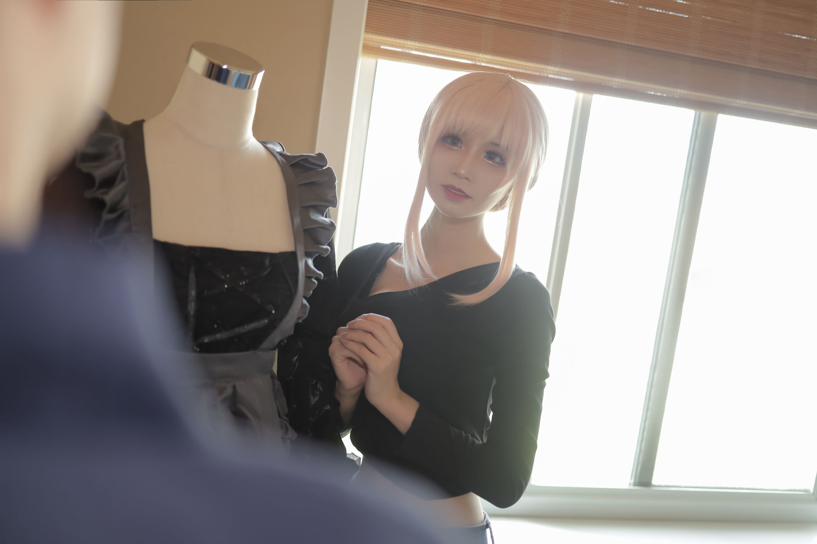 [福利COS] 动漫博主爱老师_PhD - 喜多川海梦 洛丽塔第1张