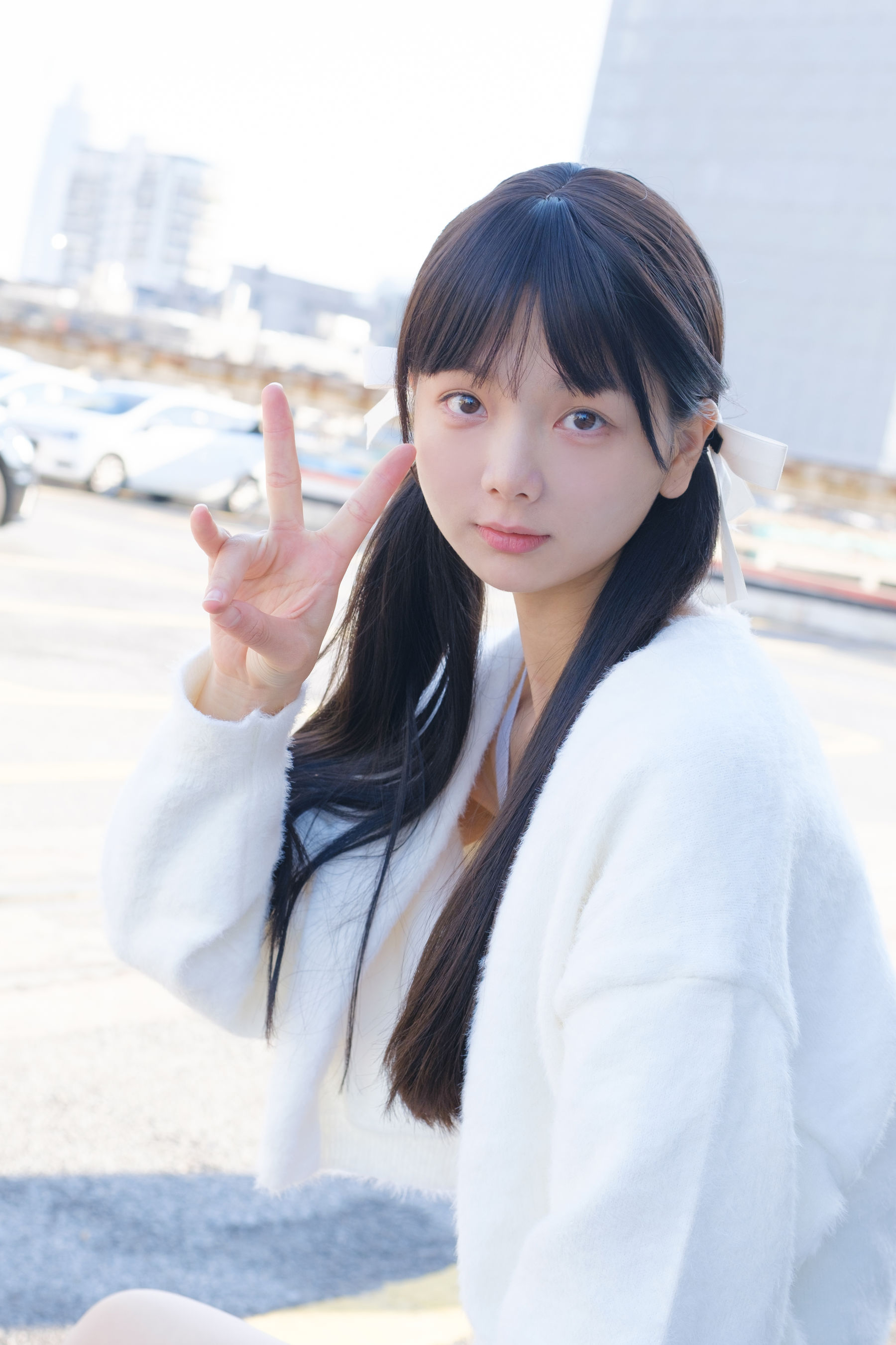 [福利COS] 柴系小乖(稚乖画册) - 夜夜 天台停车场肉丝 Lolita第1张