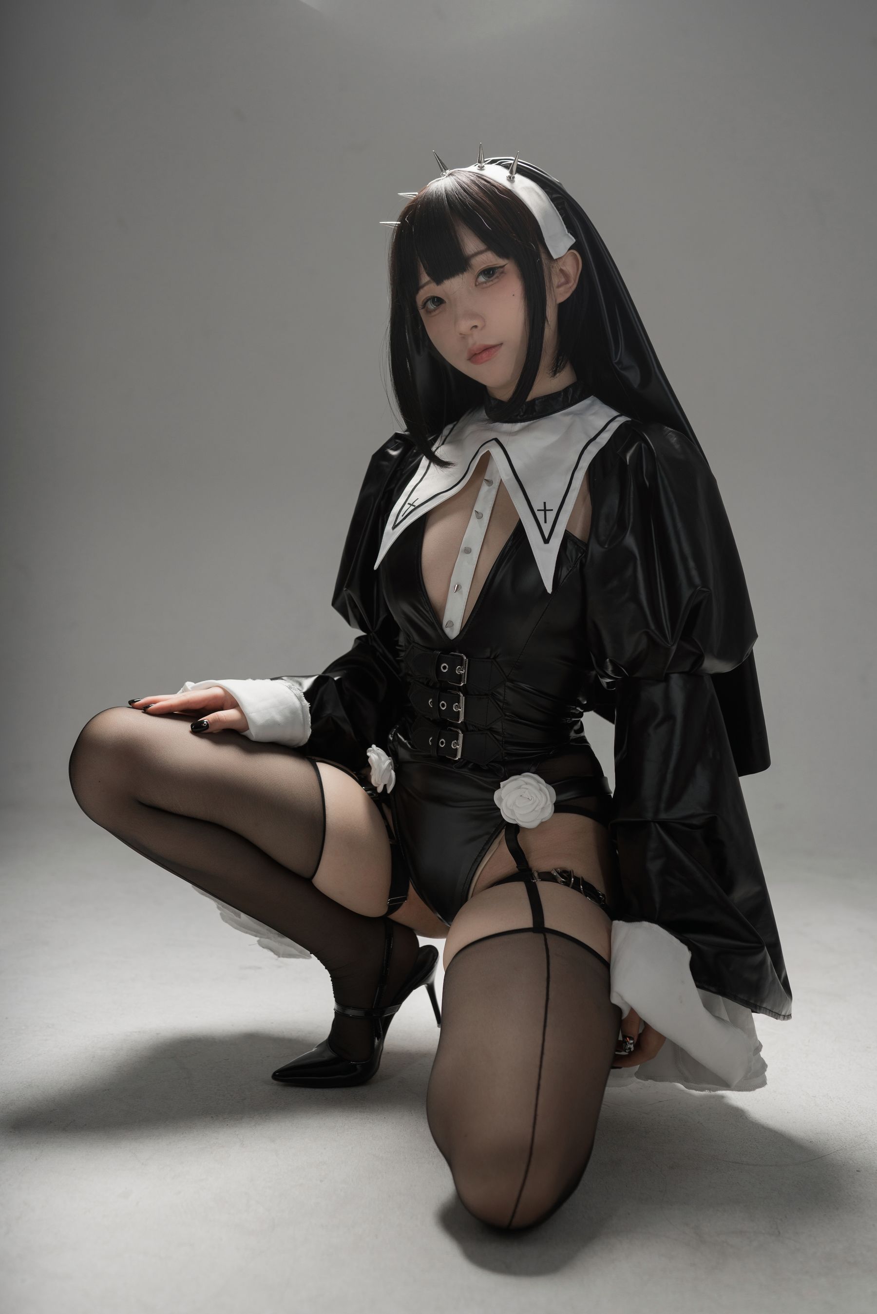 [福利COS] 花铃 - 杀戮修女第18张