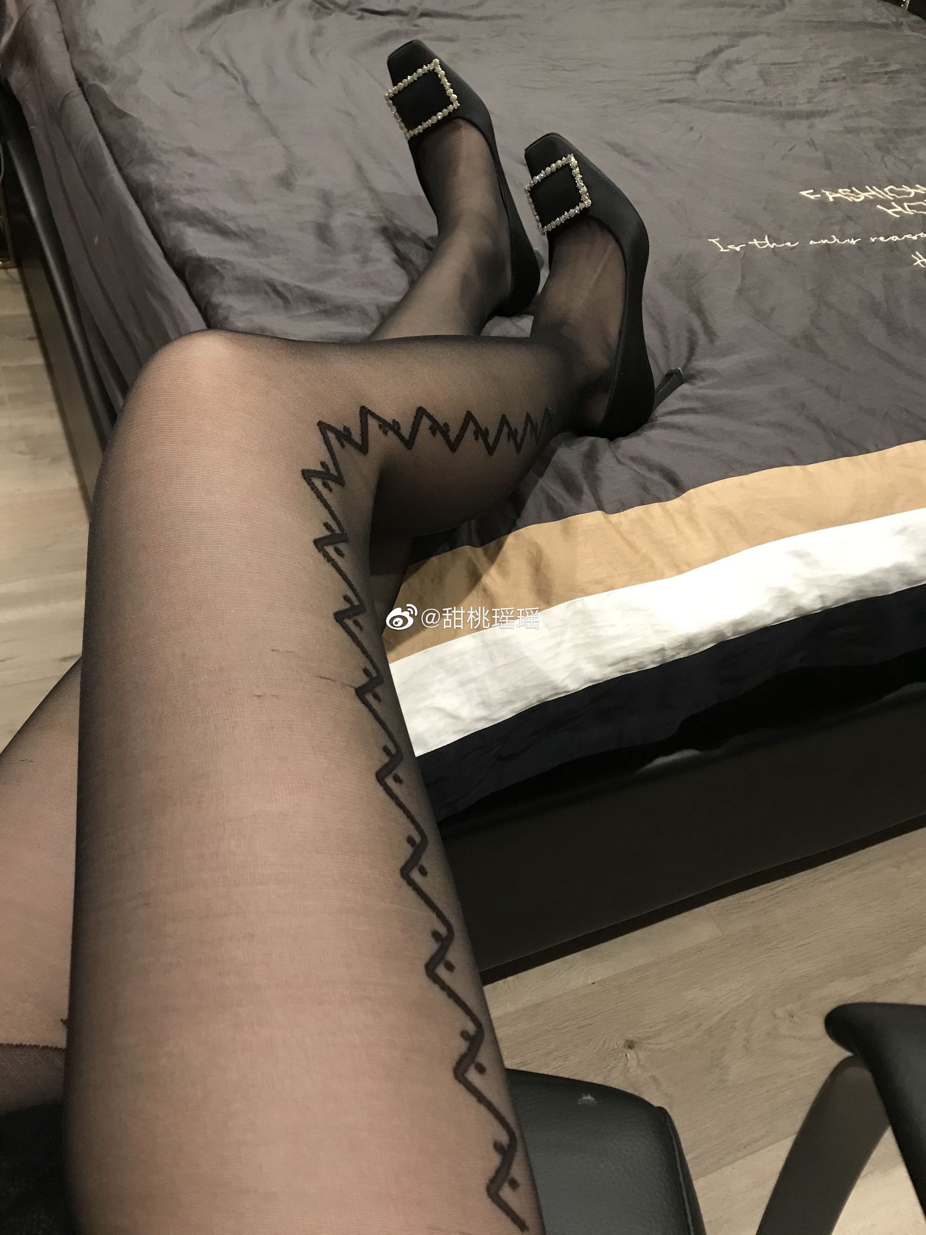 [福利COS] 甜桃瑶瑶 微密圈视图合集第4张