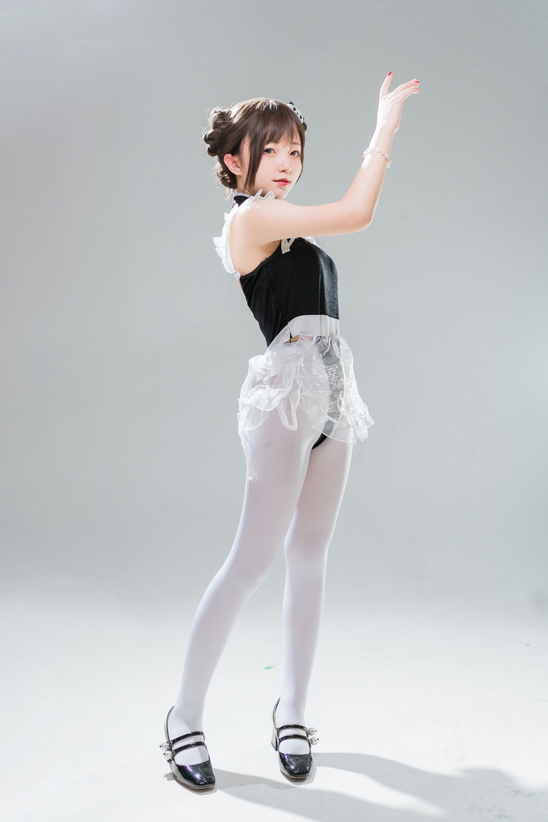 [福利COS] 花铃 - 小熊猫女仆第10张