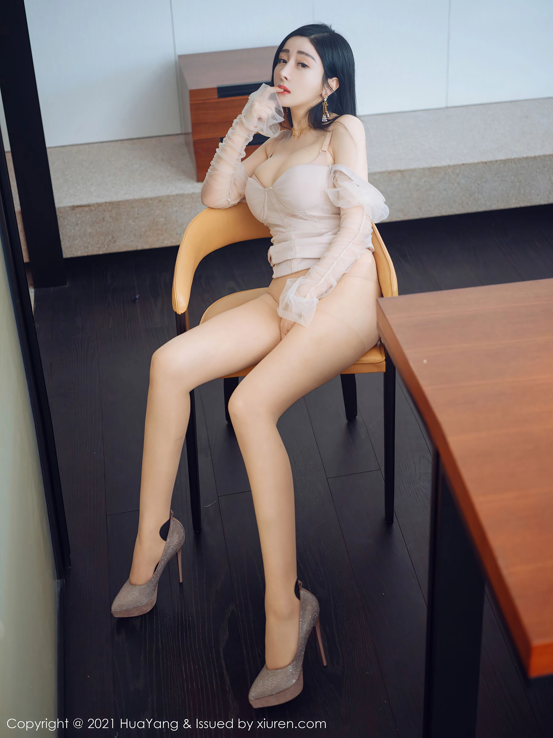 花漾 VOL.346 允尔第3张