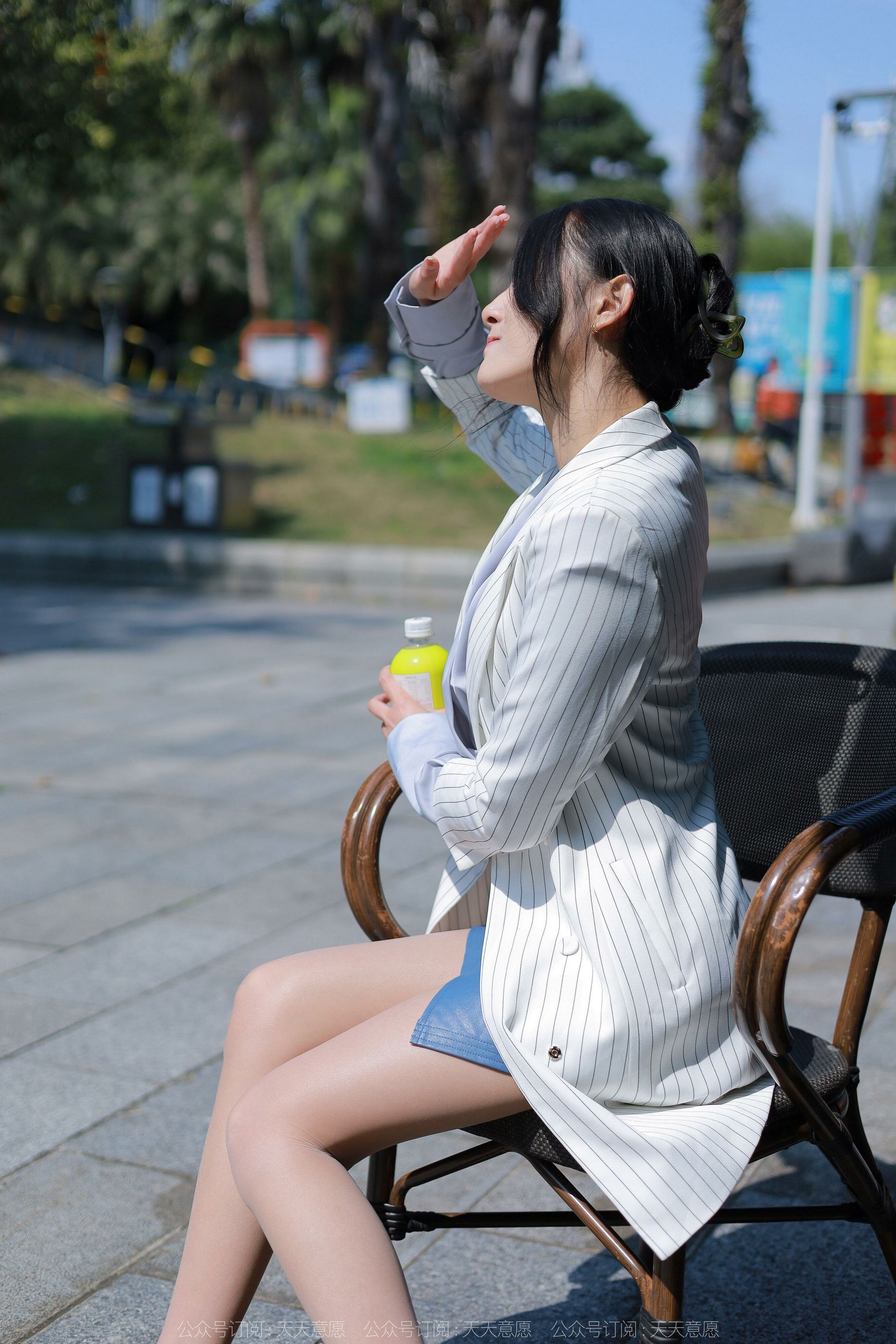 [异思趣向IESS] 模特：婉萍《蓝衣女神》第9张