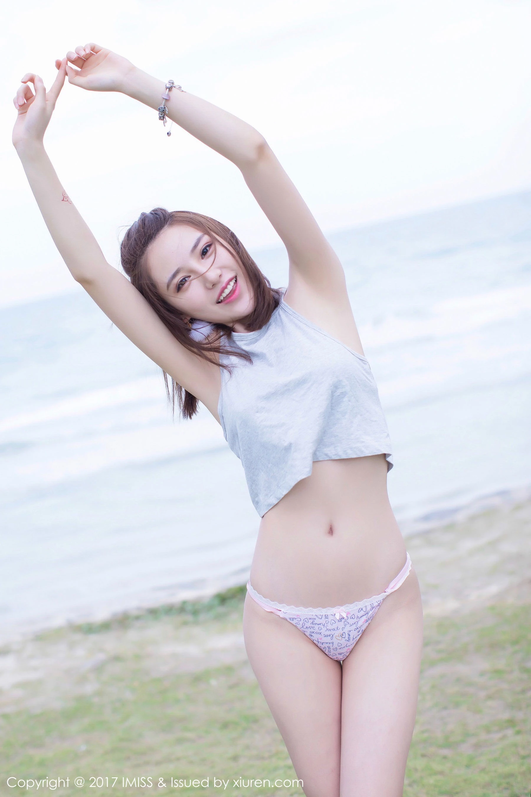  刘奕宁Lynn《蕾丝内衣+性感肚兜》 爱蜜社IMiss Vol.186第9张