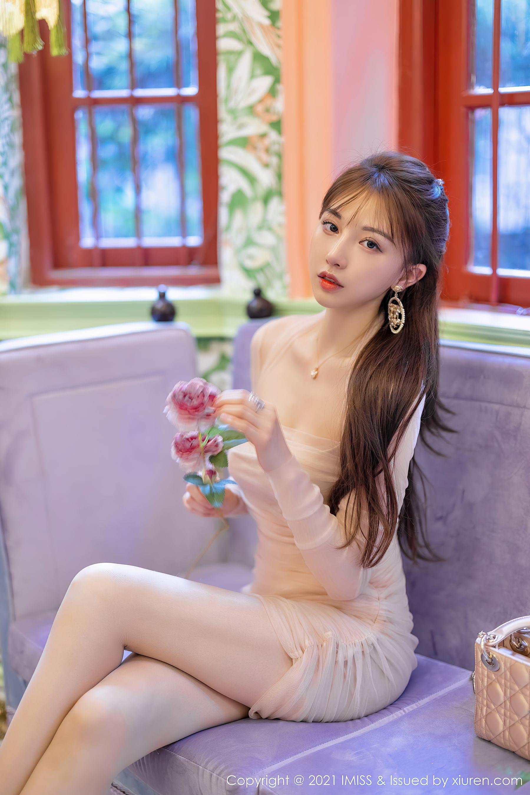 爱蜜社IMiss Vol.586 Lynn刘奕宁第12张