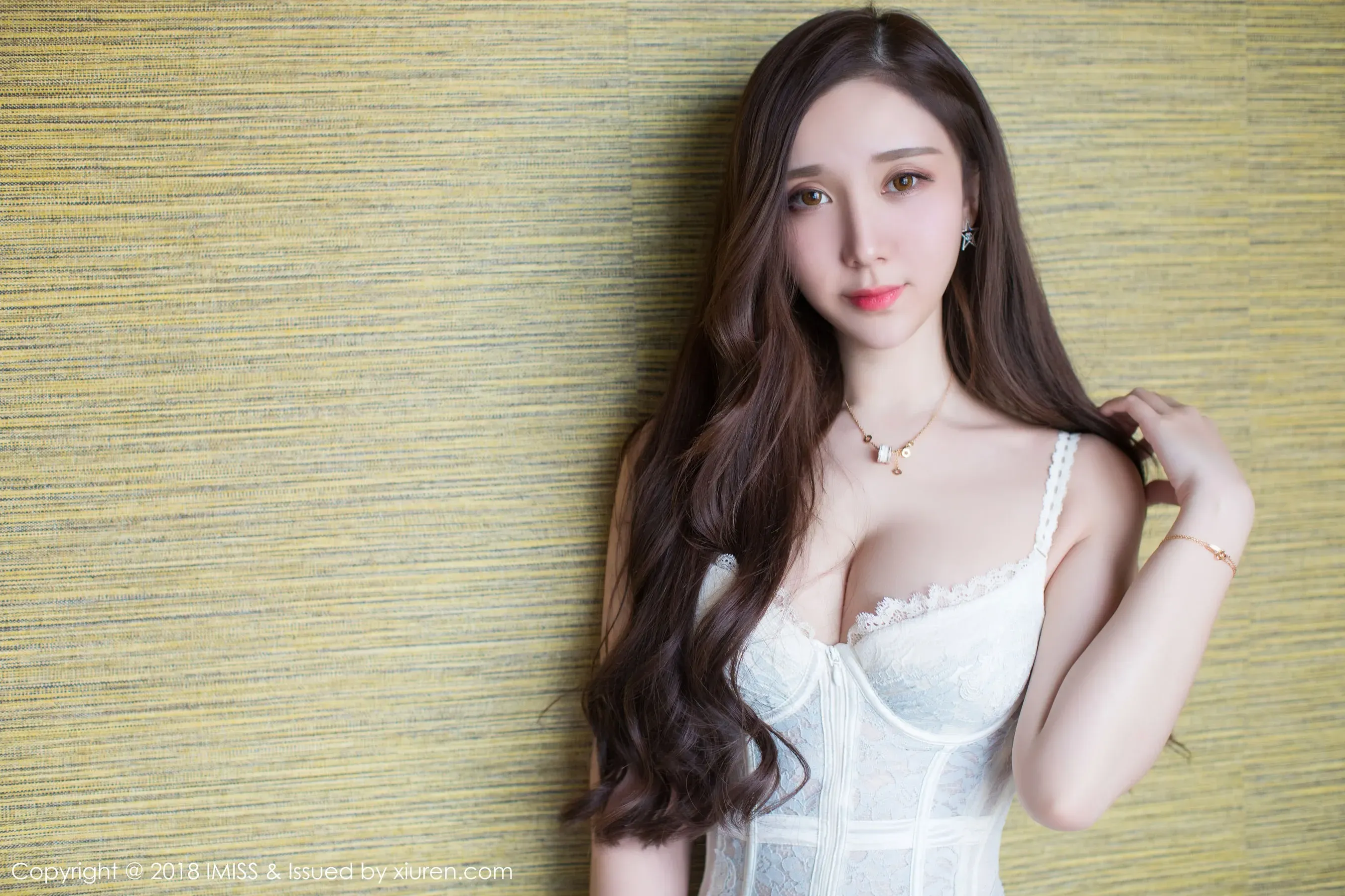  淼淼萌萌哒《北海道旅拍》 爱蜜社IMiss Vol.242第4张