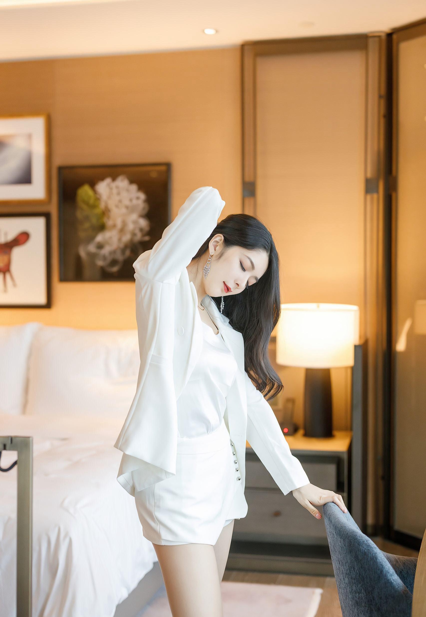 IMiss爱蜜社 Vol.484 Angela小热巴第8张