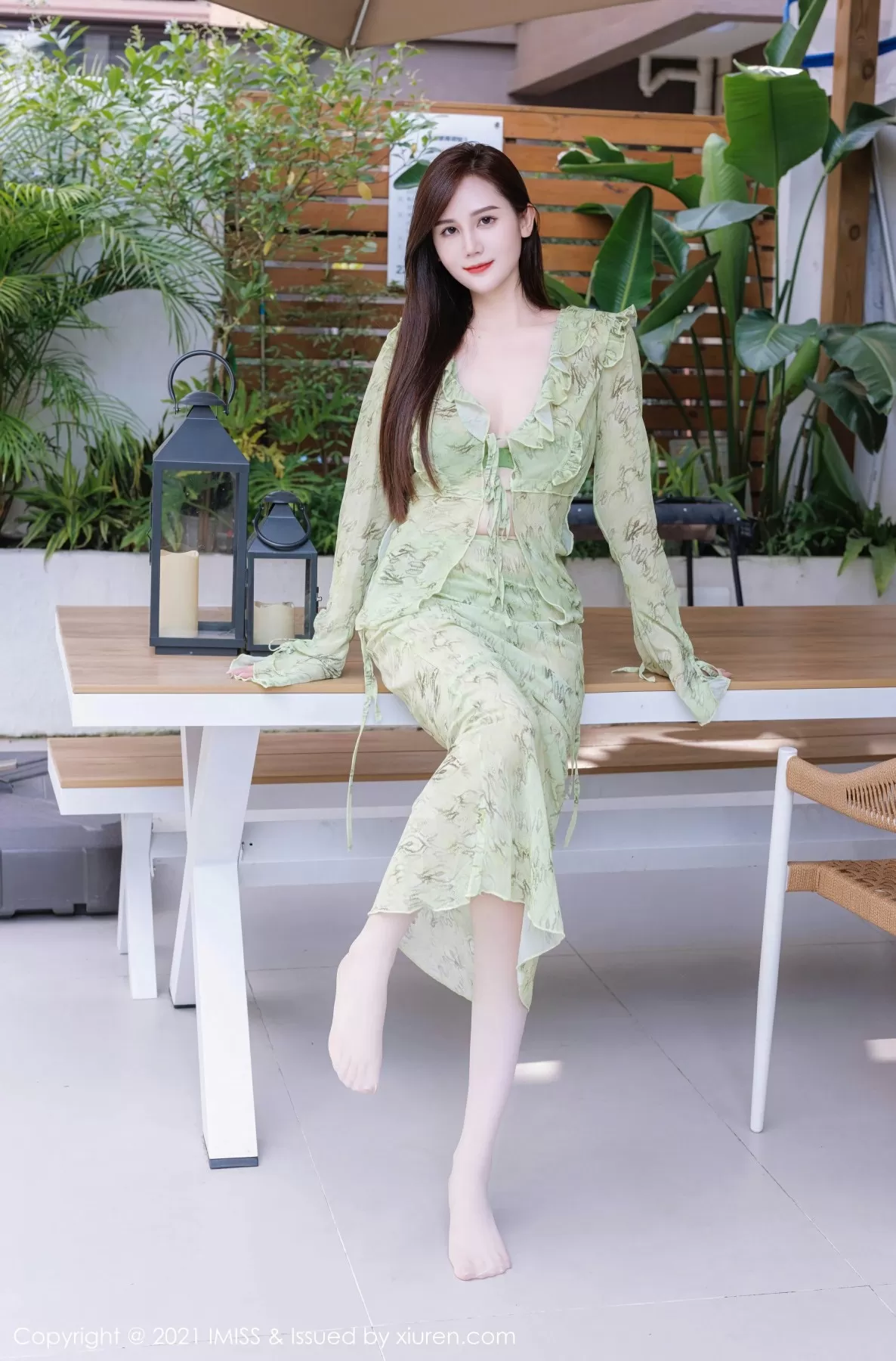  爱蜜社 VOL.758 sisy思 [40P]第1张