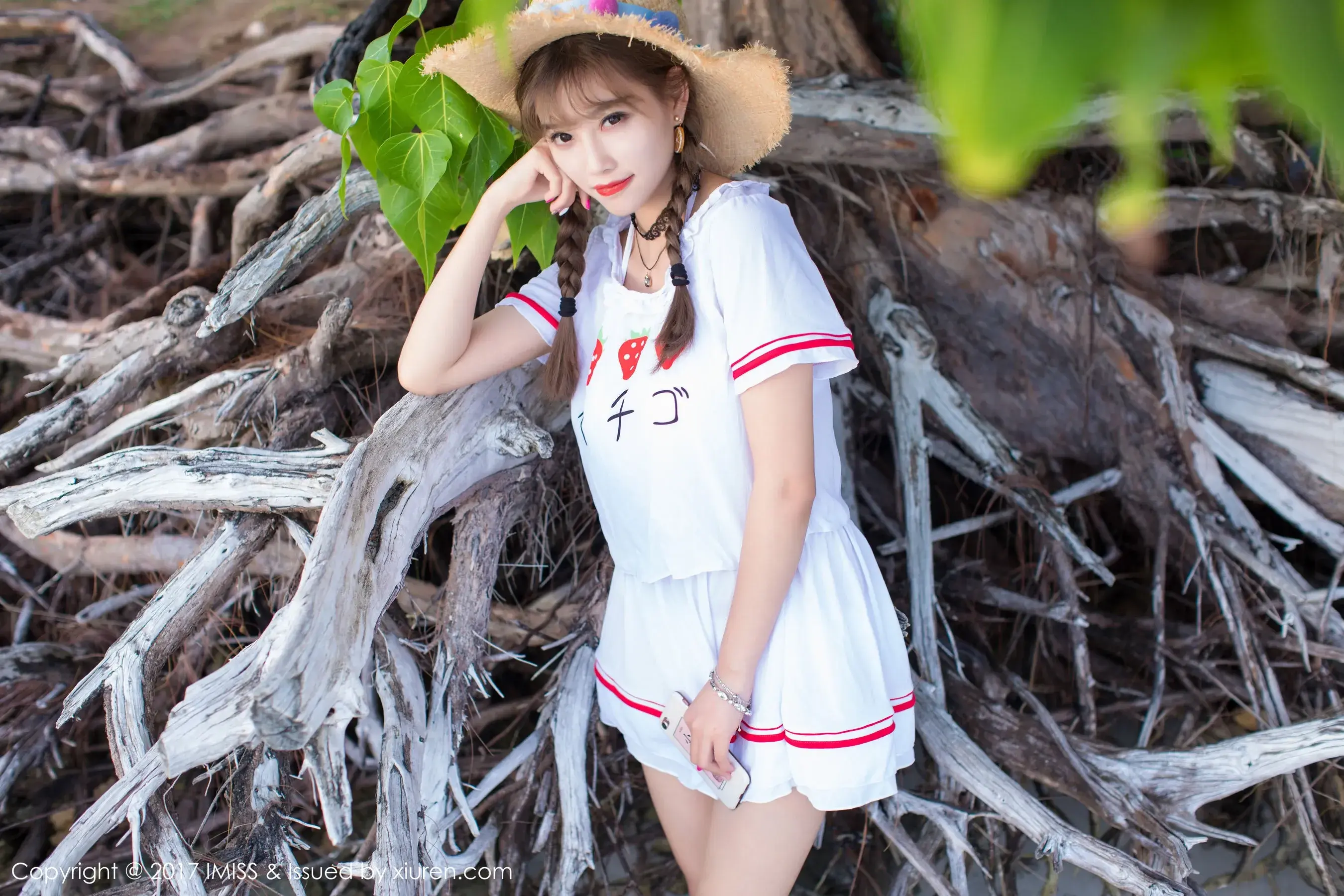 杨晨晨sugar《阳光和沙滩,香车与美人》 爱蜜社IMiss Vol.185第3张