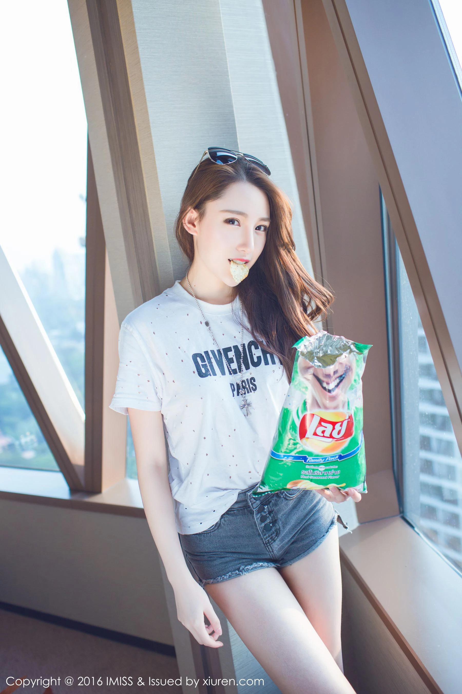 极品长腿美女@刘奕宁Lynn 爱蜜社IMiss Vol.080第2张