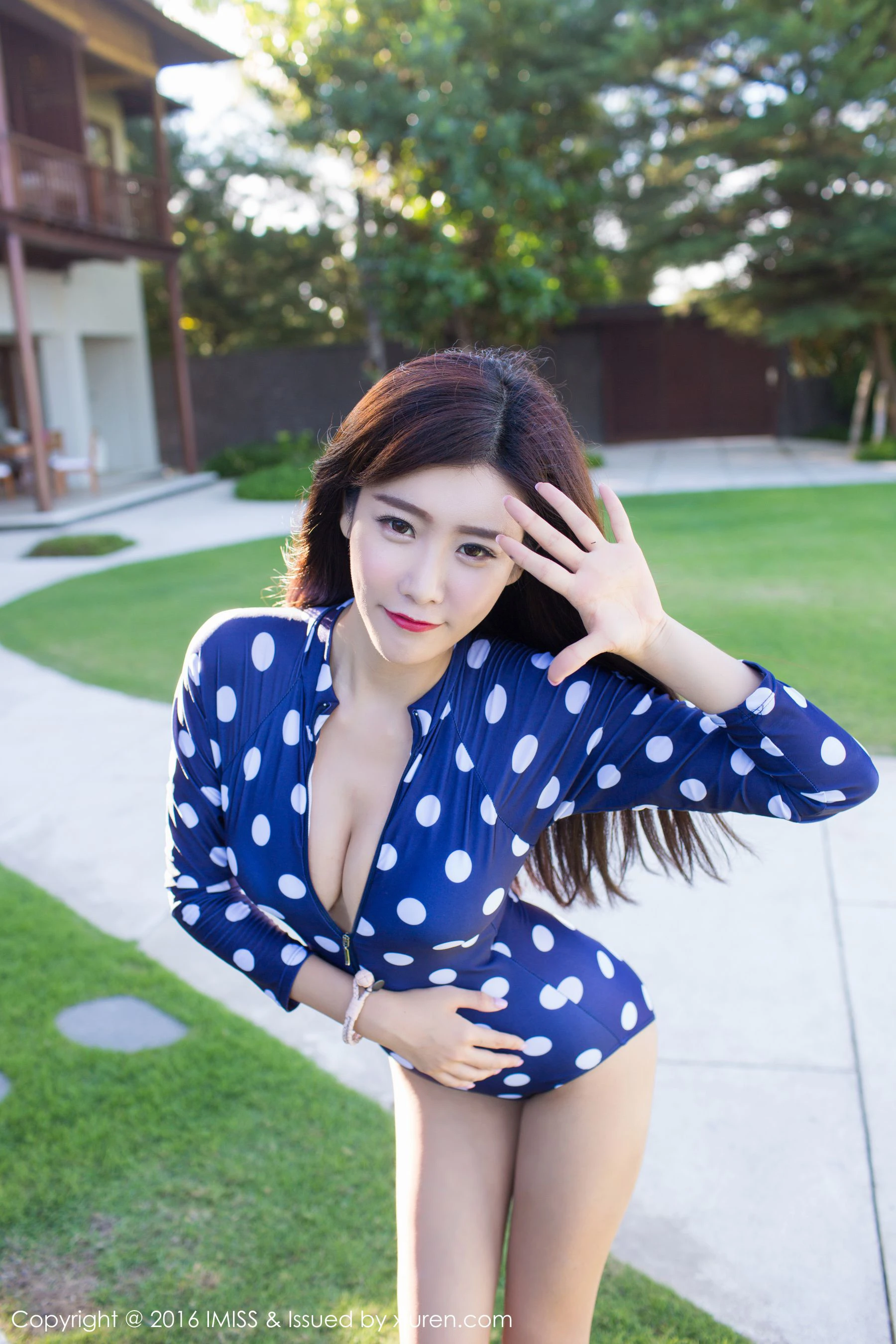 程小烦不烦《2套美胸泳装》 爱蜜社IMiss Vol.103第5张